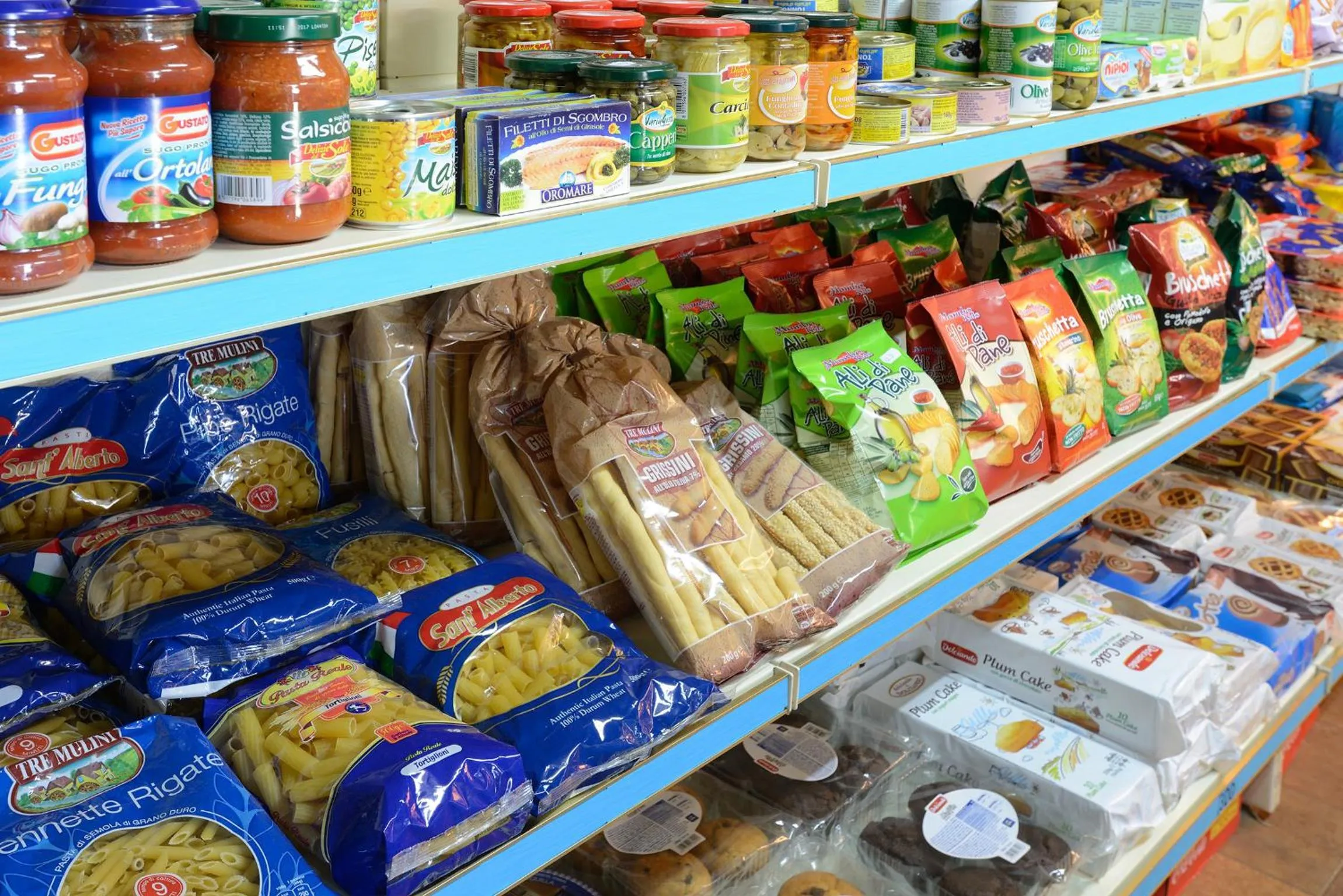 On-site shops in Residence Oasis