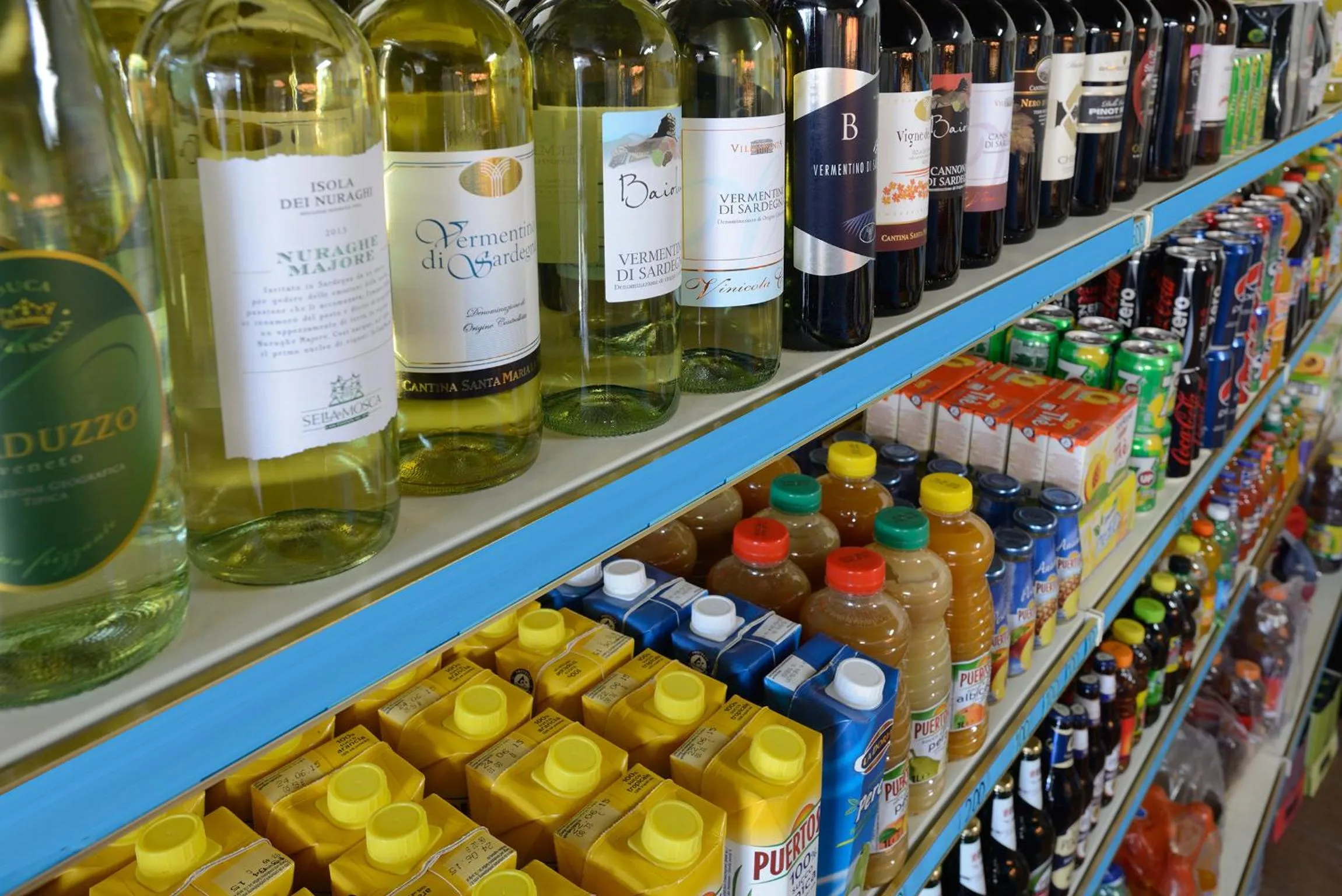 Drinks in Residence Oasis