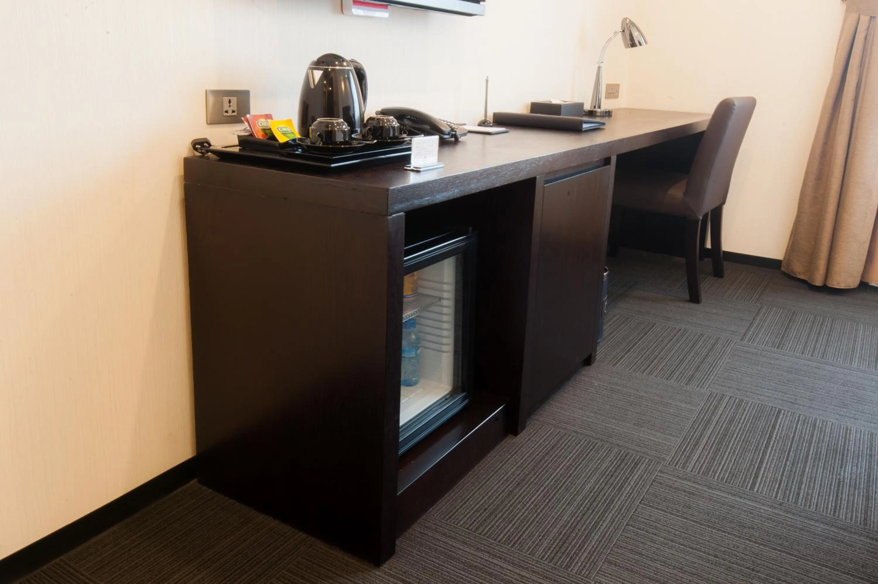 Seating area in Sakura Hotel