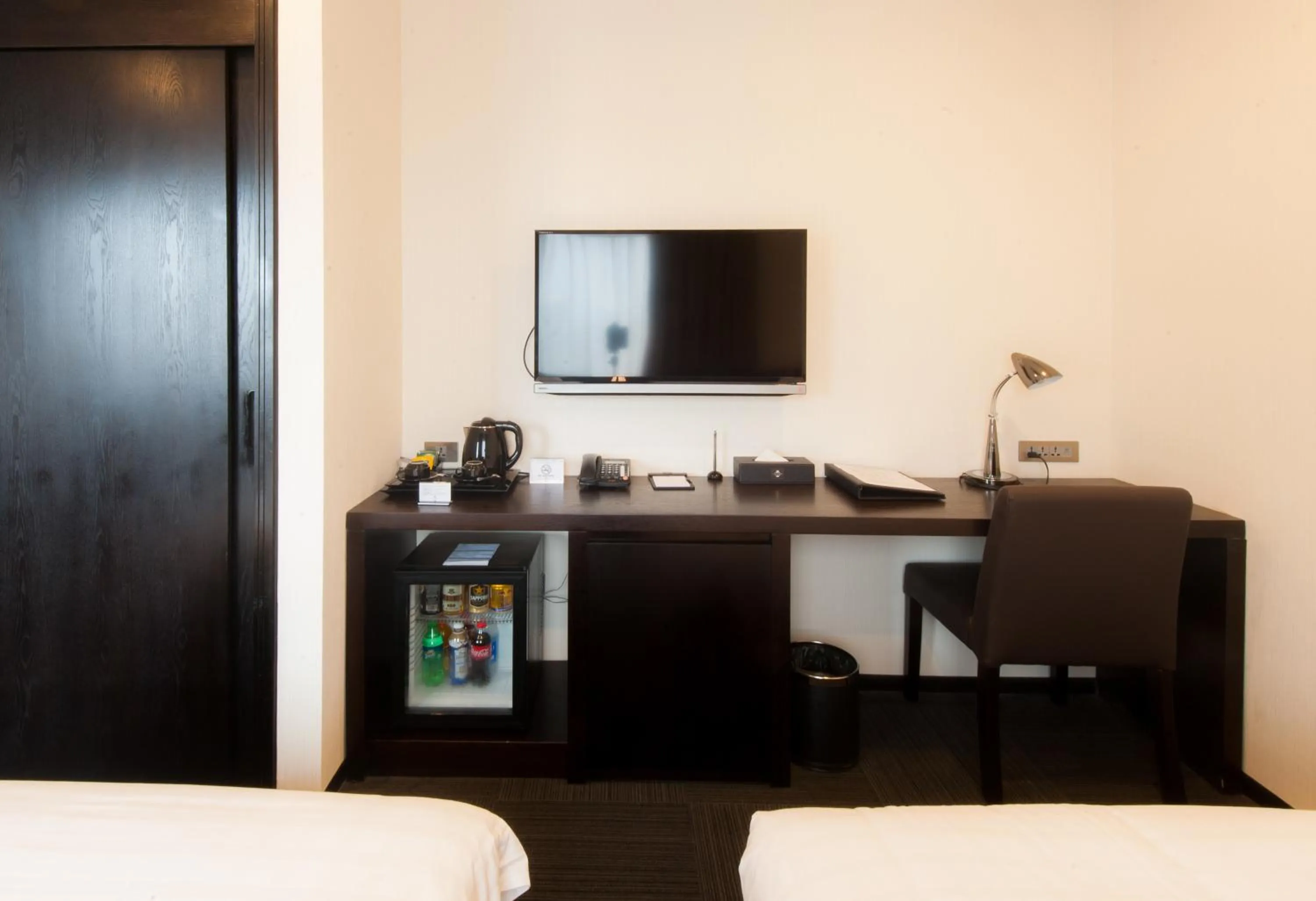 TV and multimedia, Bed in Sakura Hotel