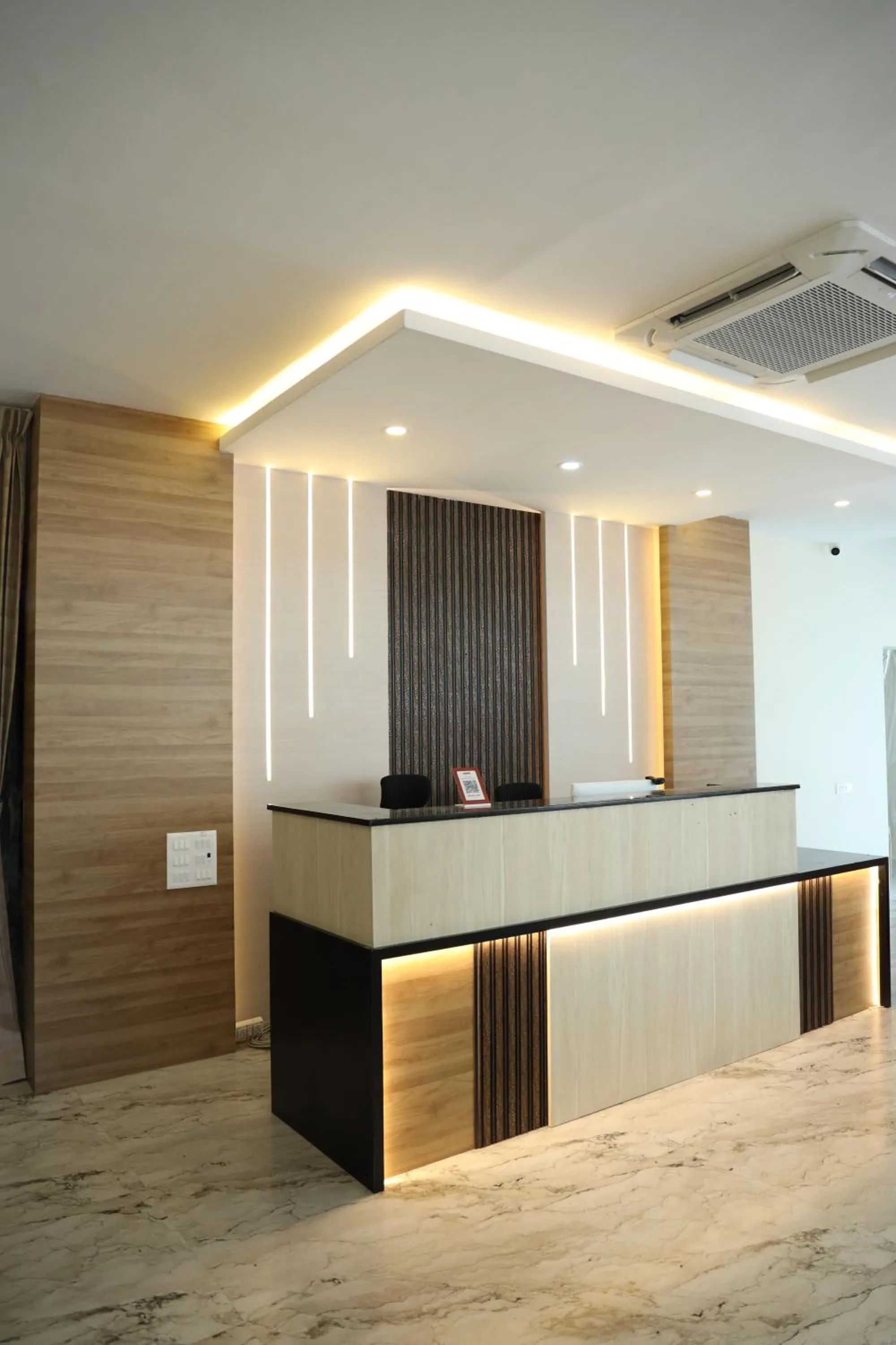 Lobby or reception in VR Paradise - Near SIPCOT Chennai OMR