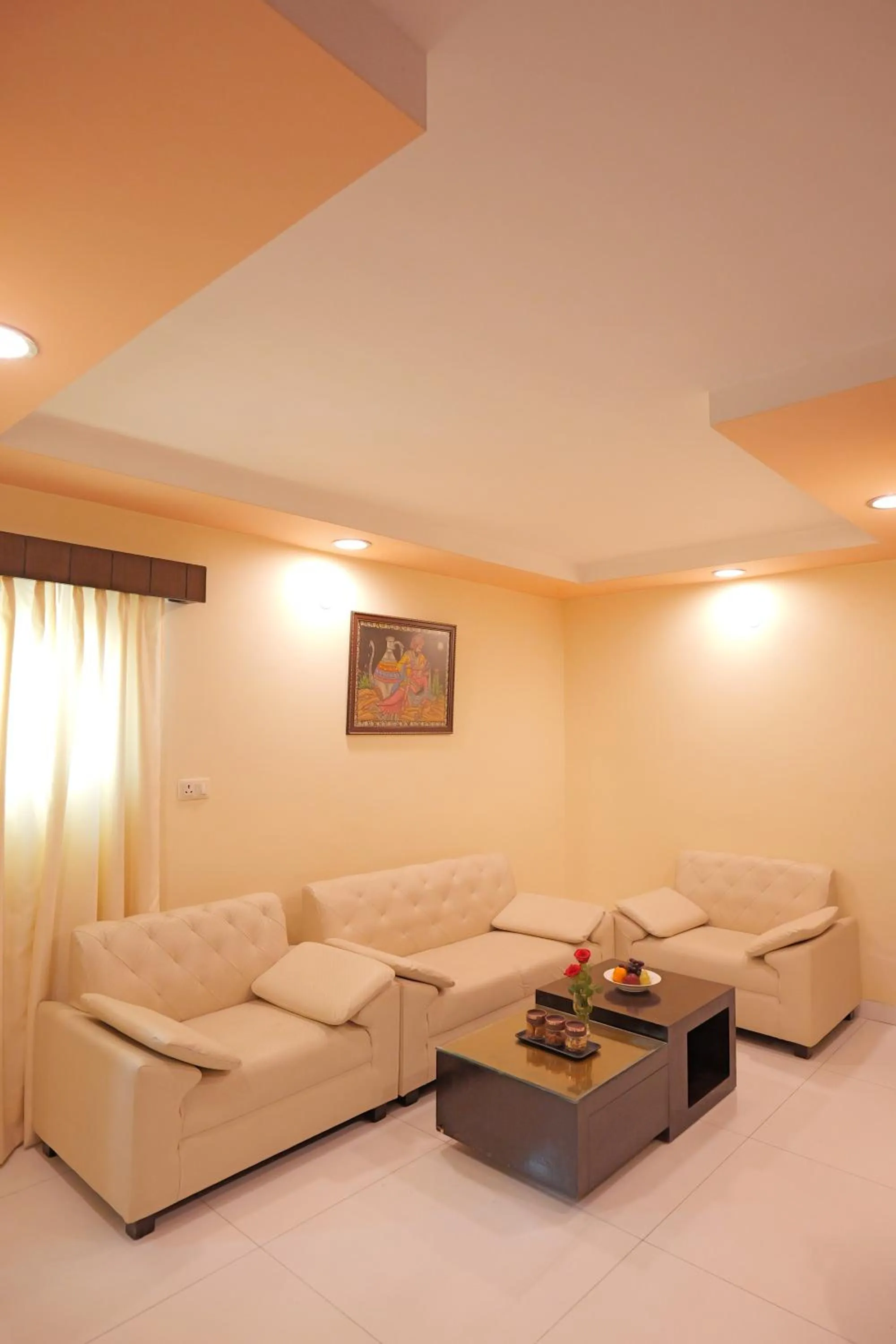 Living room in Foxoso Taj View Hotel