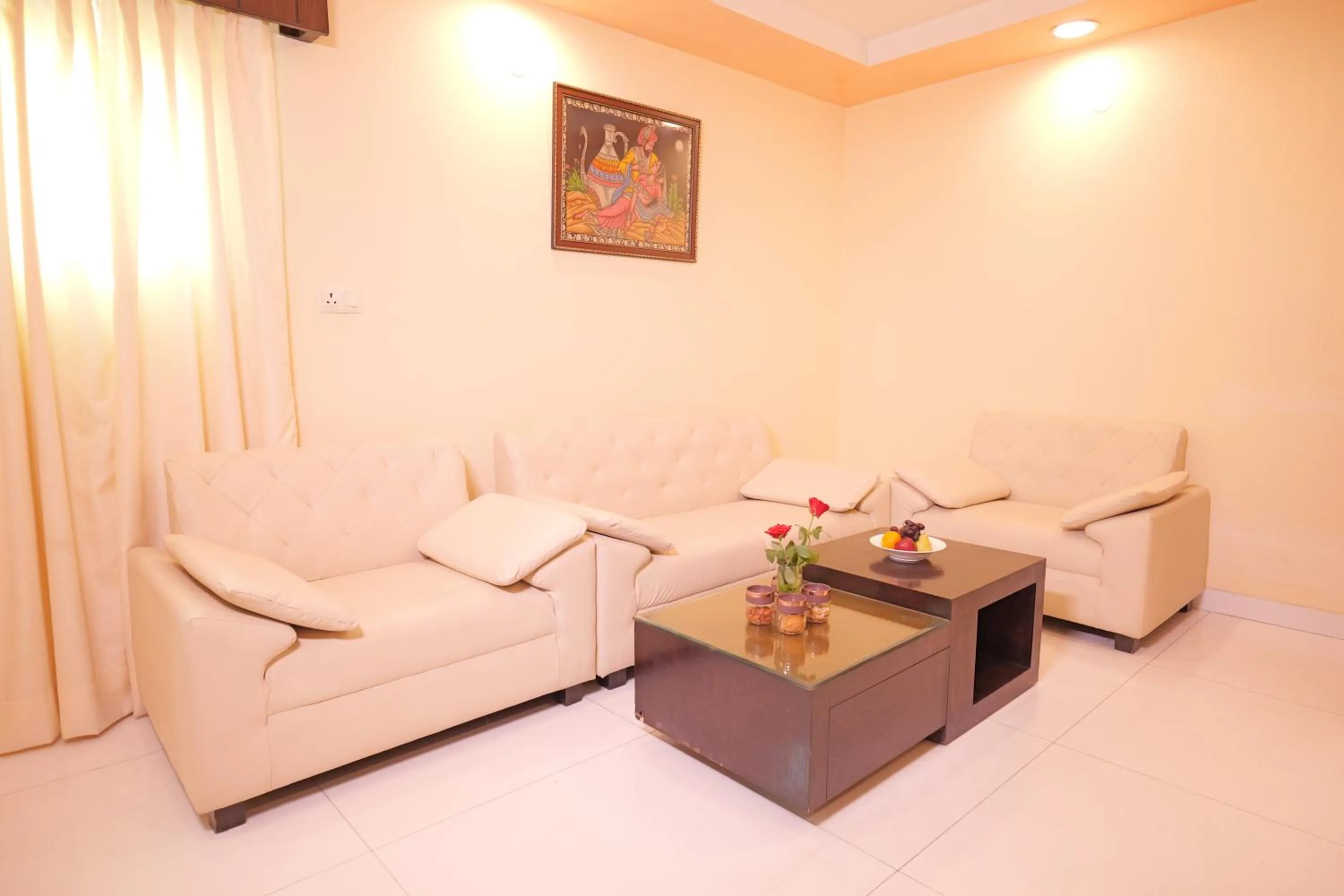 Living room in Foxoso Taj View Hotel