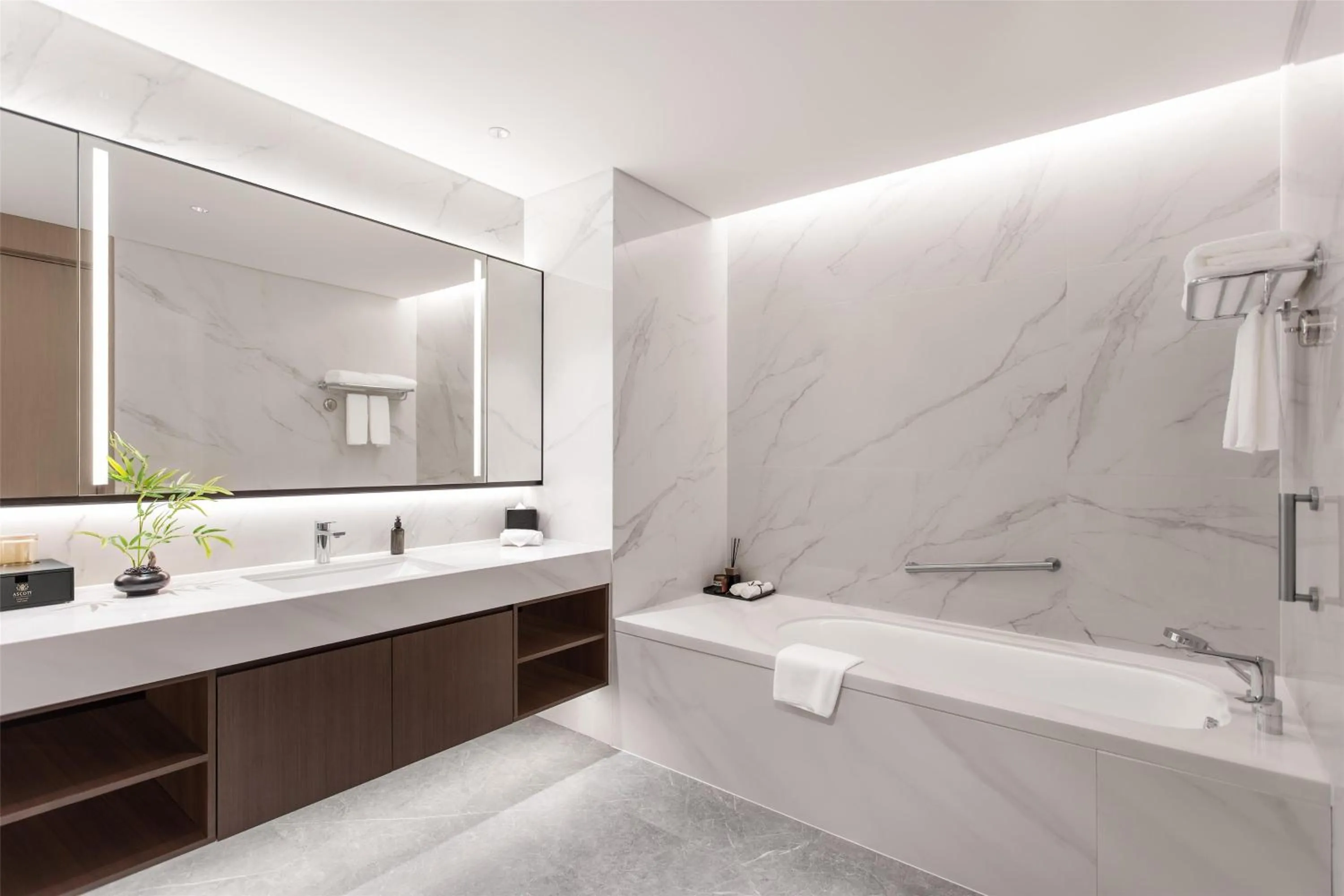 Bathroom in Ascott Fengyishan Shenzhen