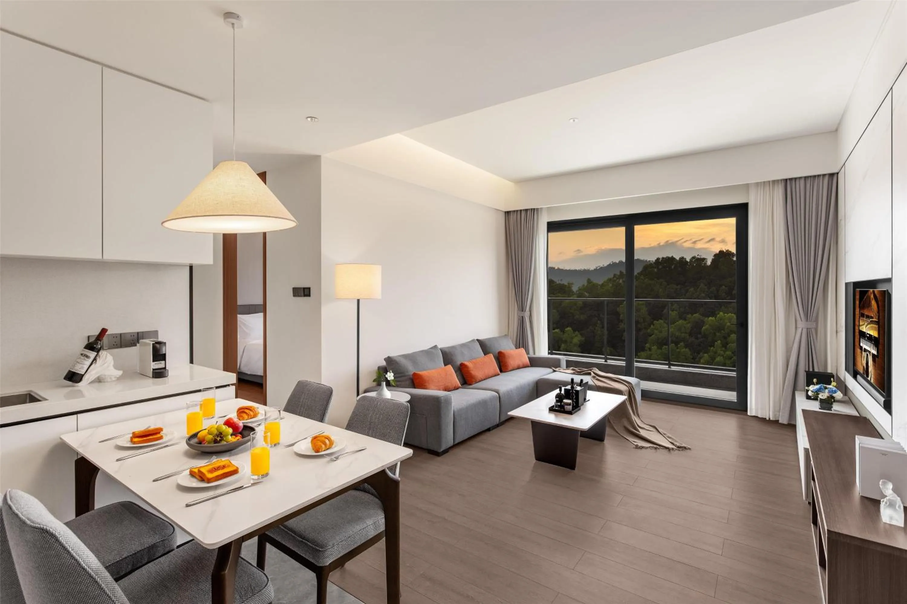 Bedroom in Ascott Fengyishan Shenzhen