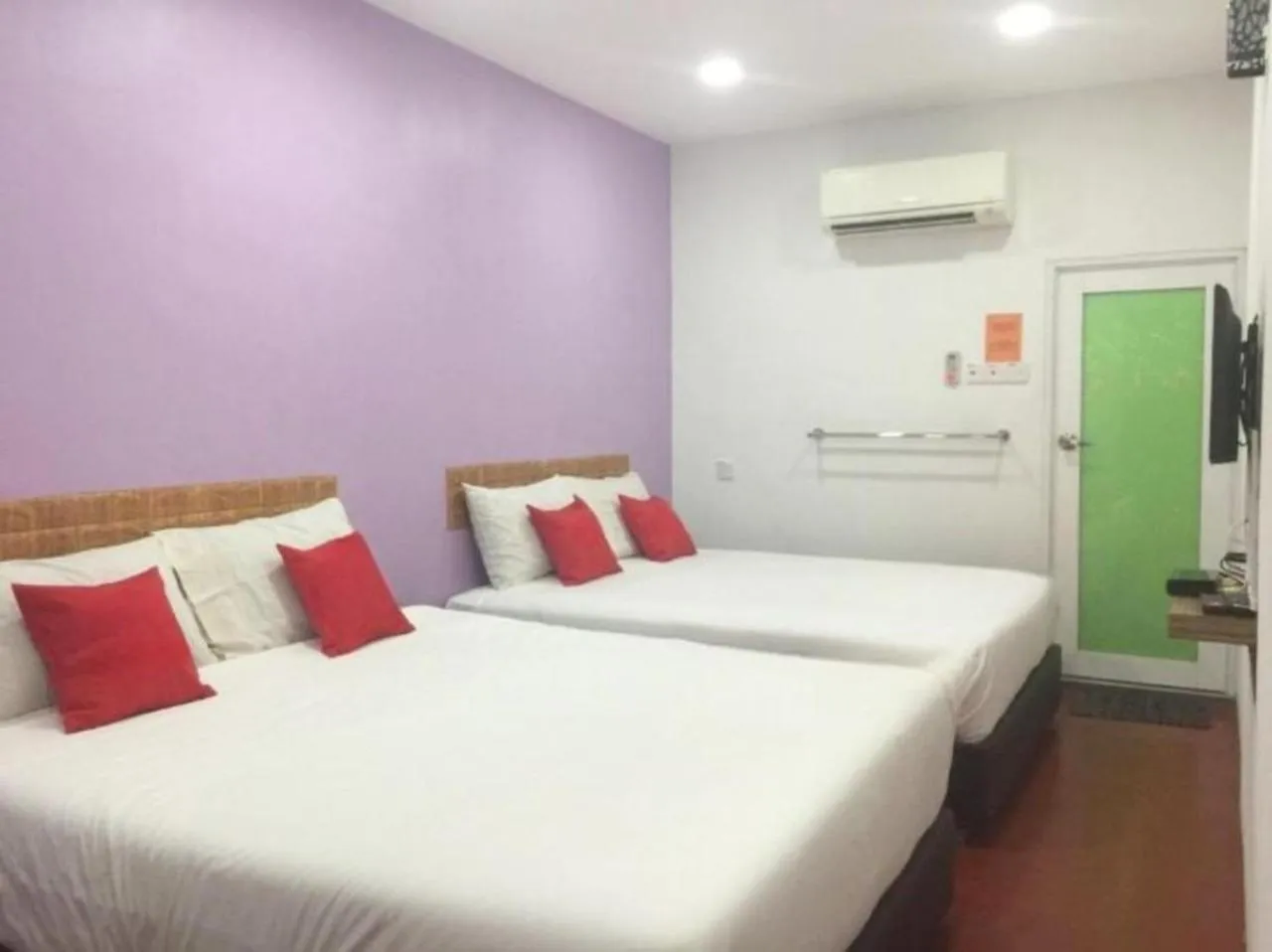 Bed in Changlun Star Hotel