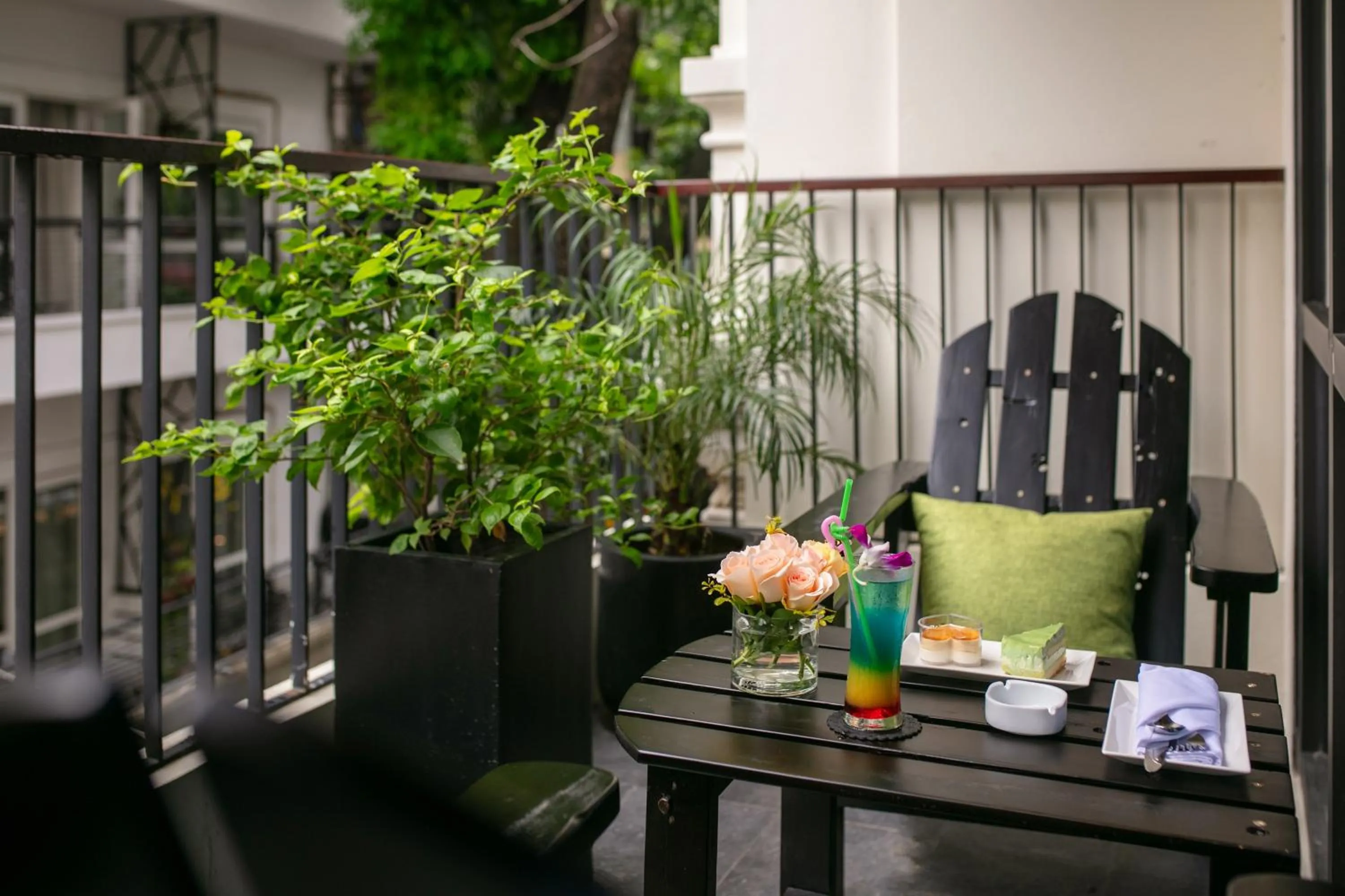 Seating area in Le Premier Hotel & Rooftop Bar