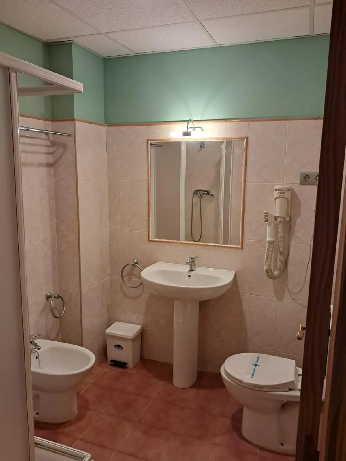 Bathroom in Hotel Villa de Estercuel