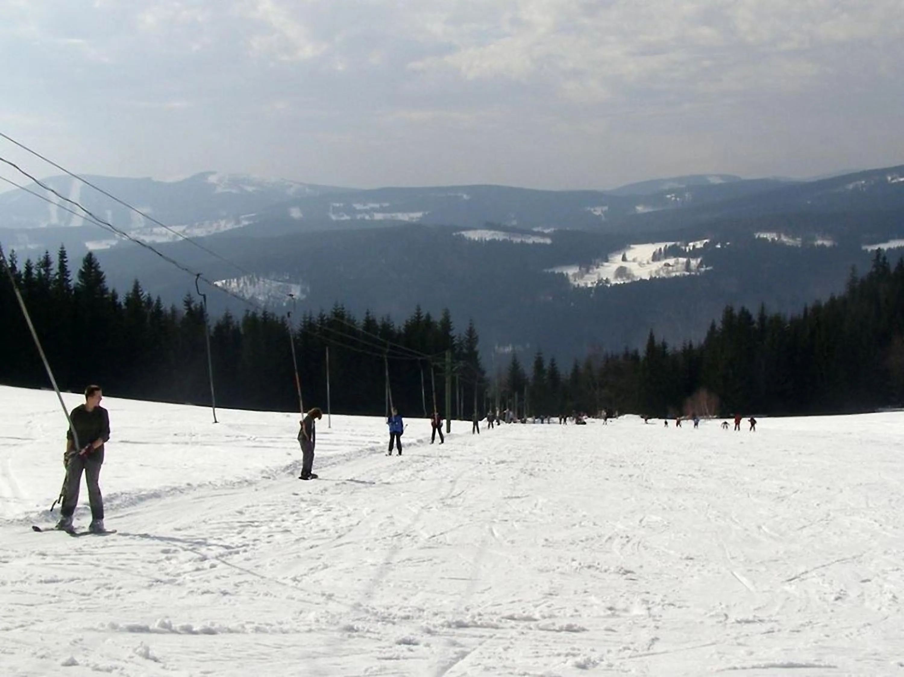 Skiing in Hotel Tetřeví Boudy