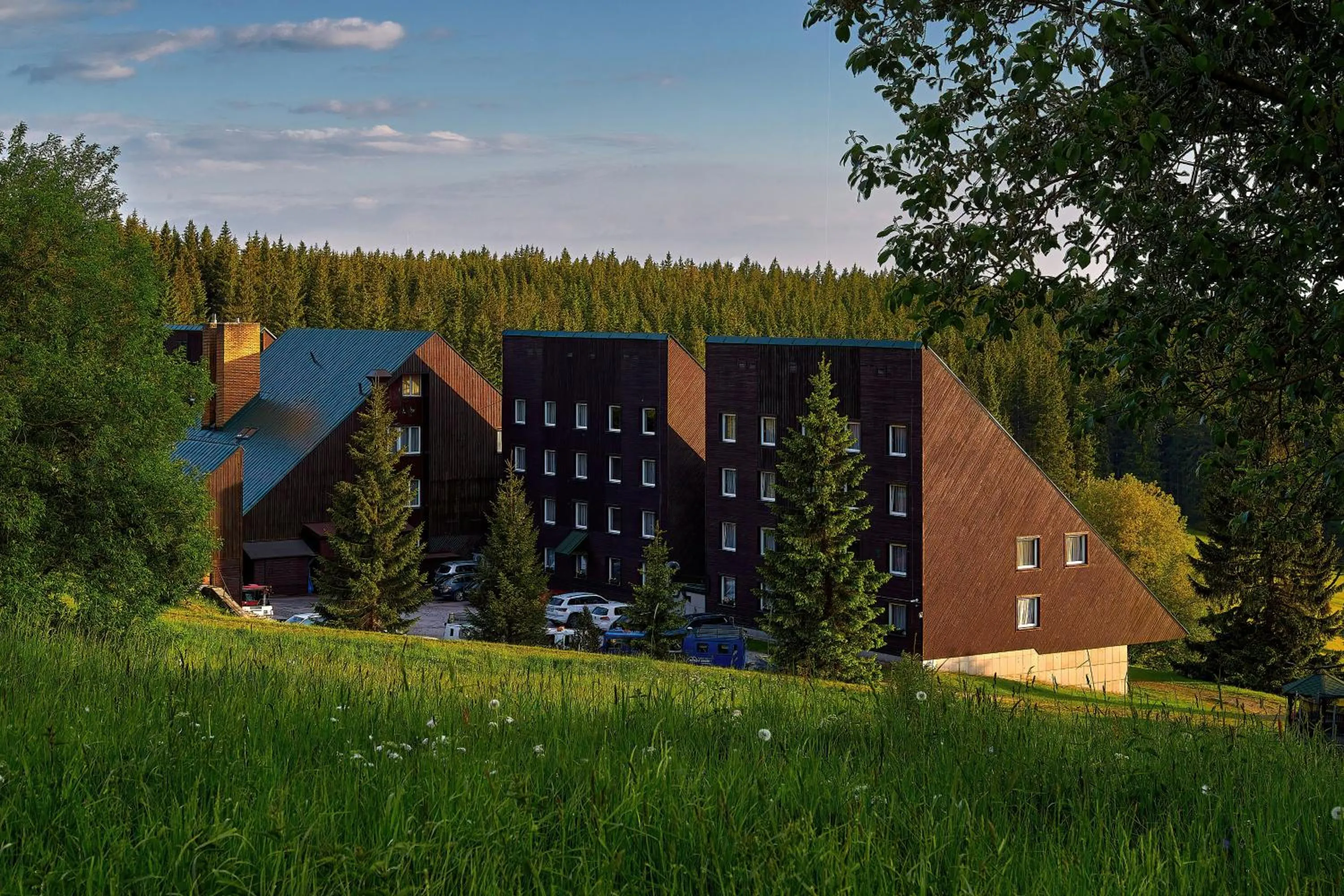 Property building in Hotel Tetřeví Boudy
