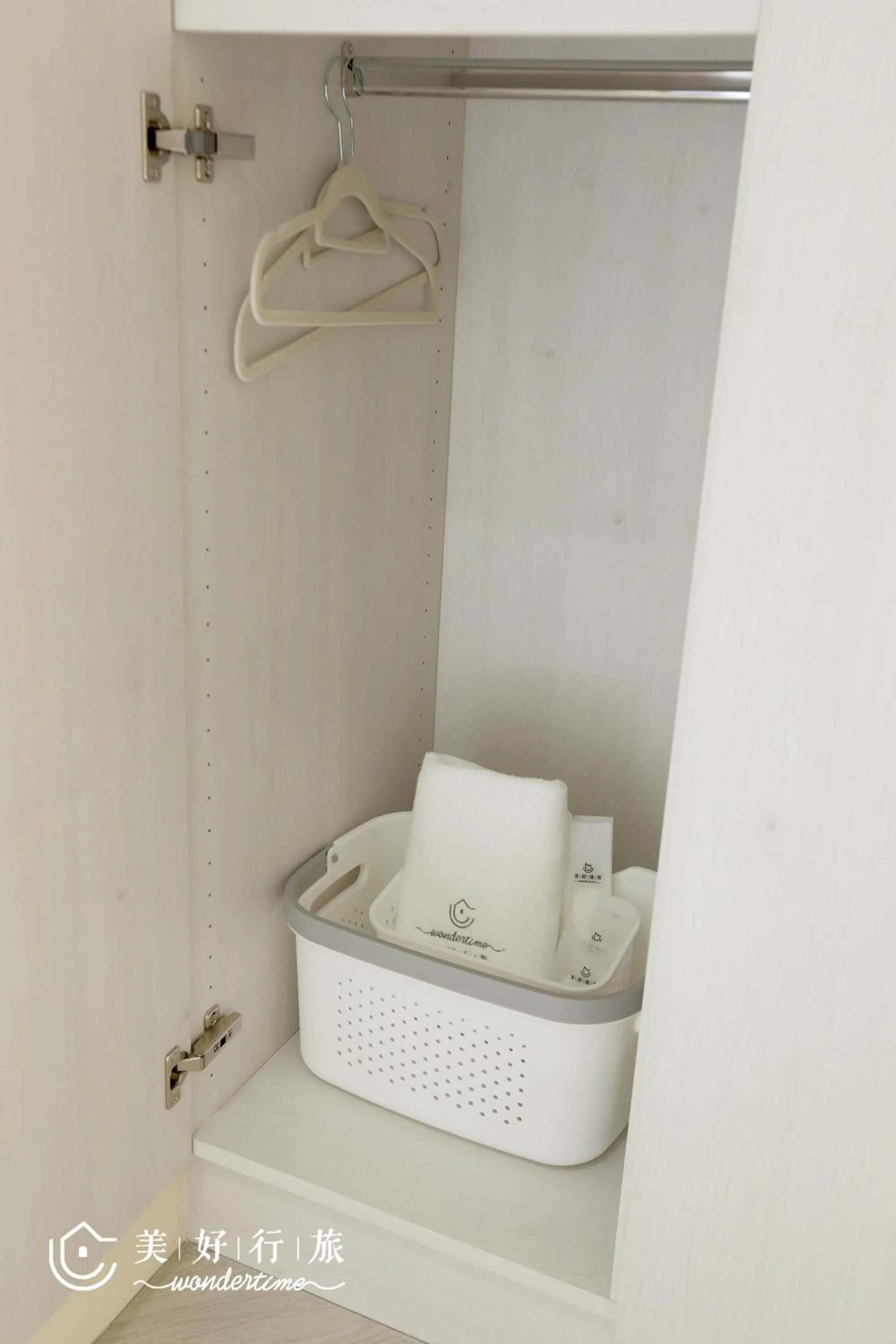 towels in Wondertime Taipei Station - Hankou Ladies Hostel