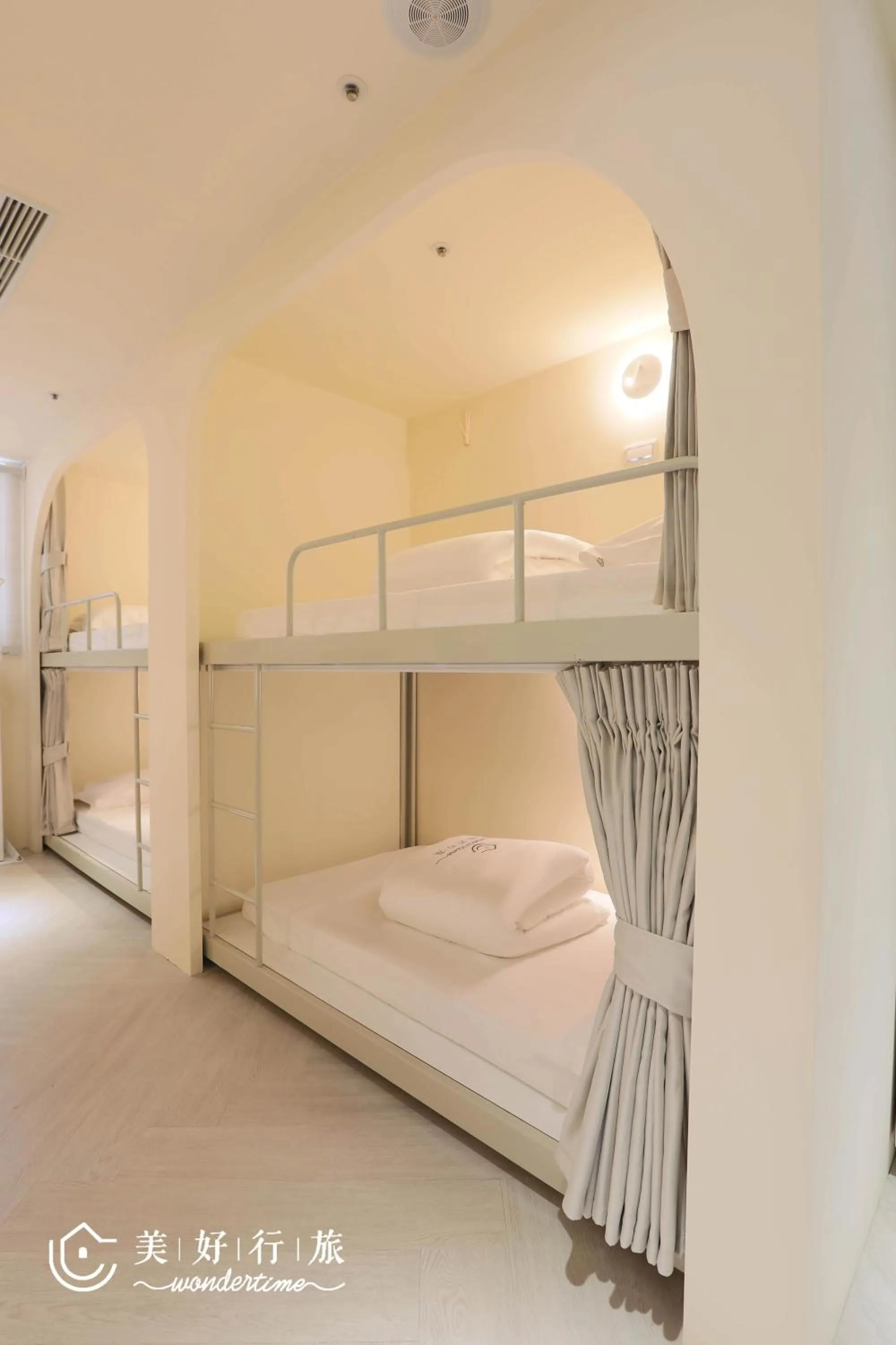 Bed in Wondertime Taipei Station - Hankou Ladies Hostel