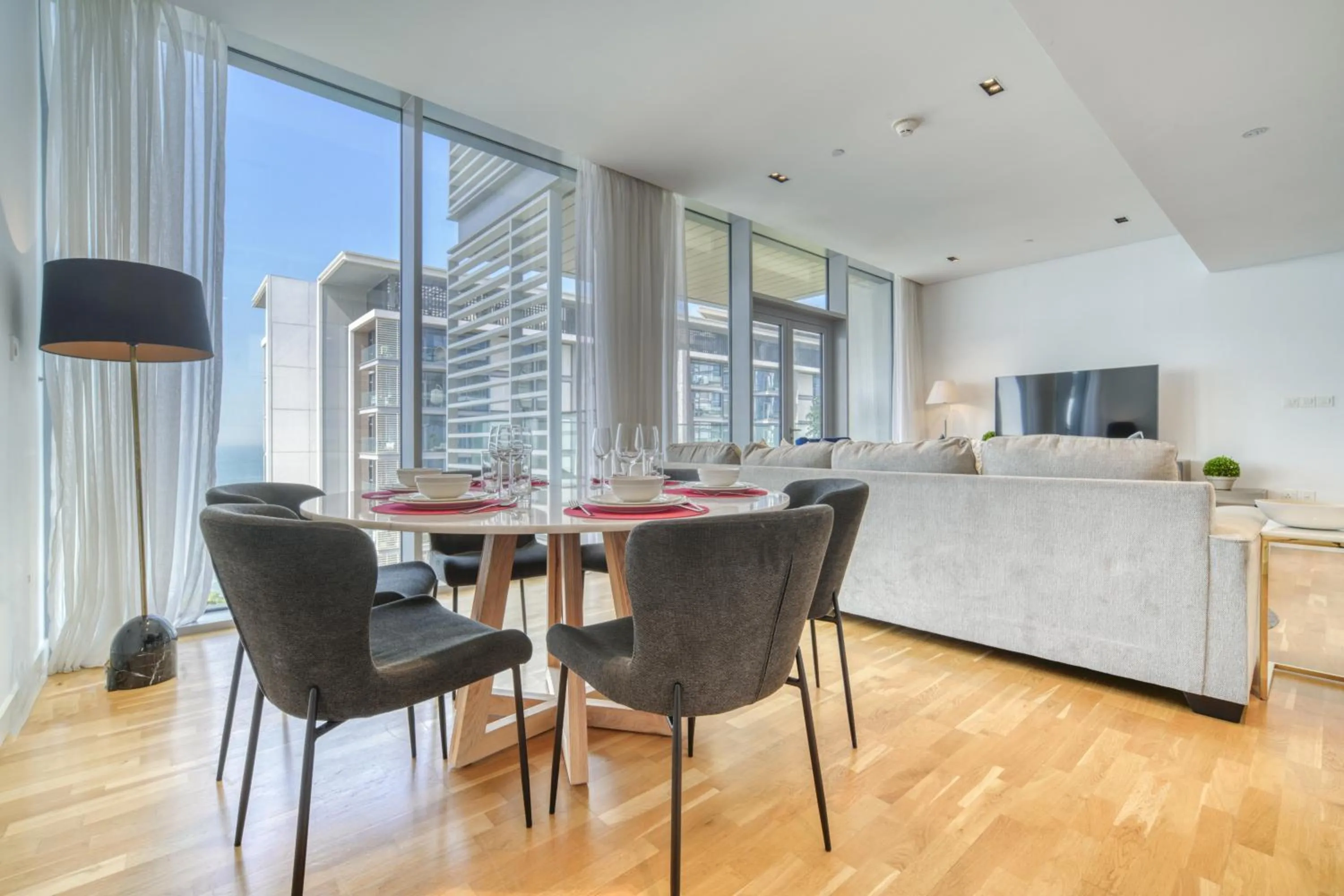 Living room in Shadow Of The Sun by Lagom