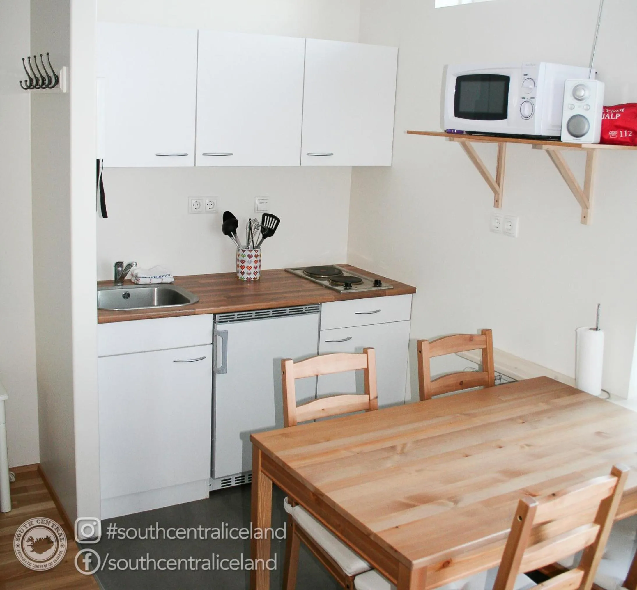Dining area in South Central Apartments