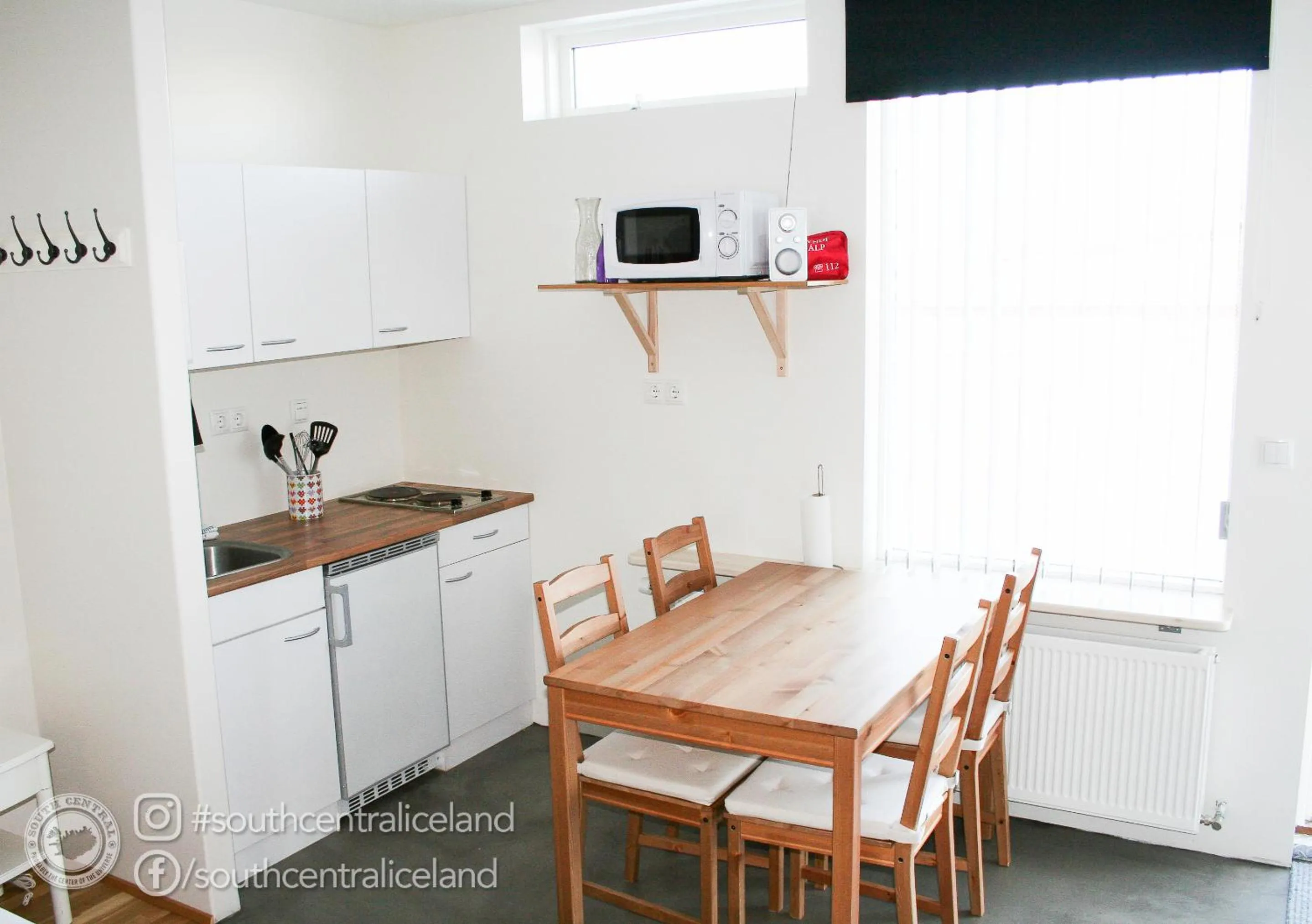 Dining area in South Central Apartments