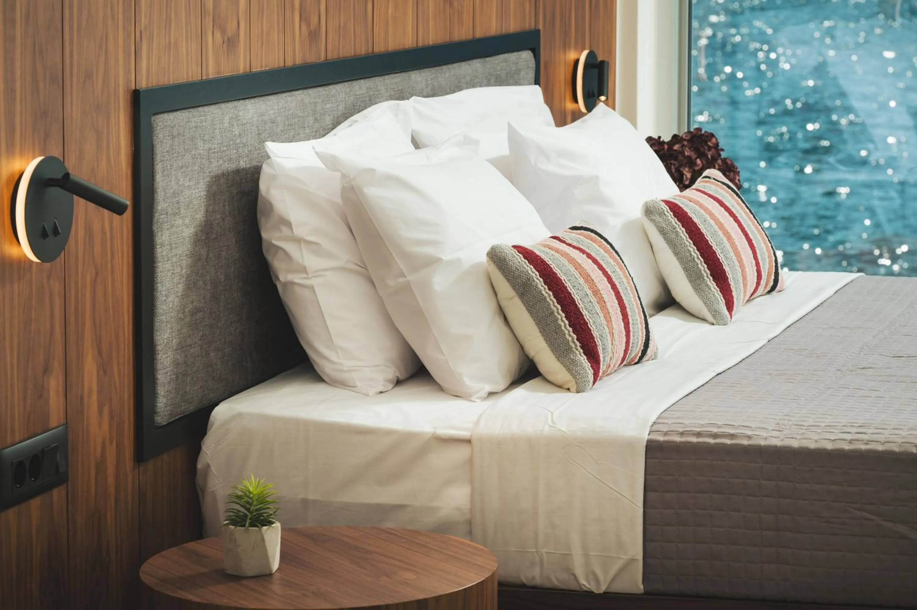 Sea view, Bed in Elia Sea Suites