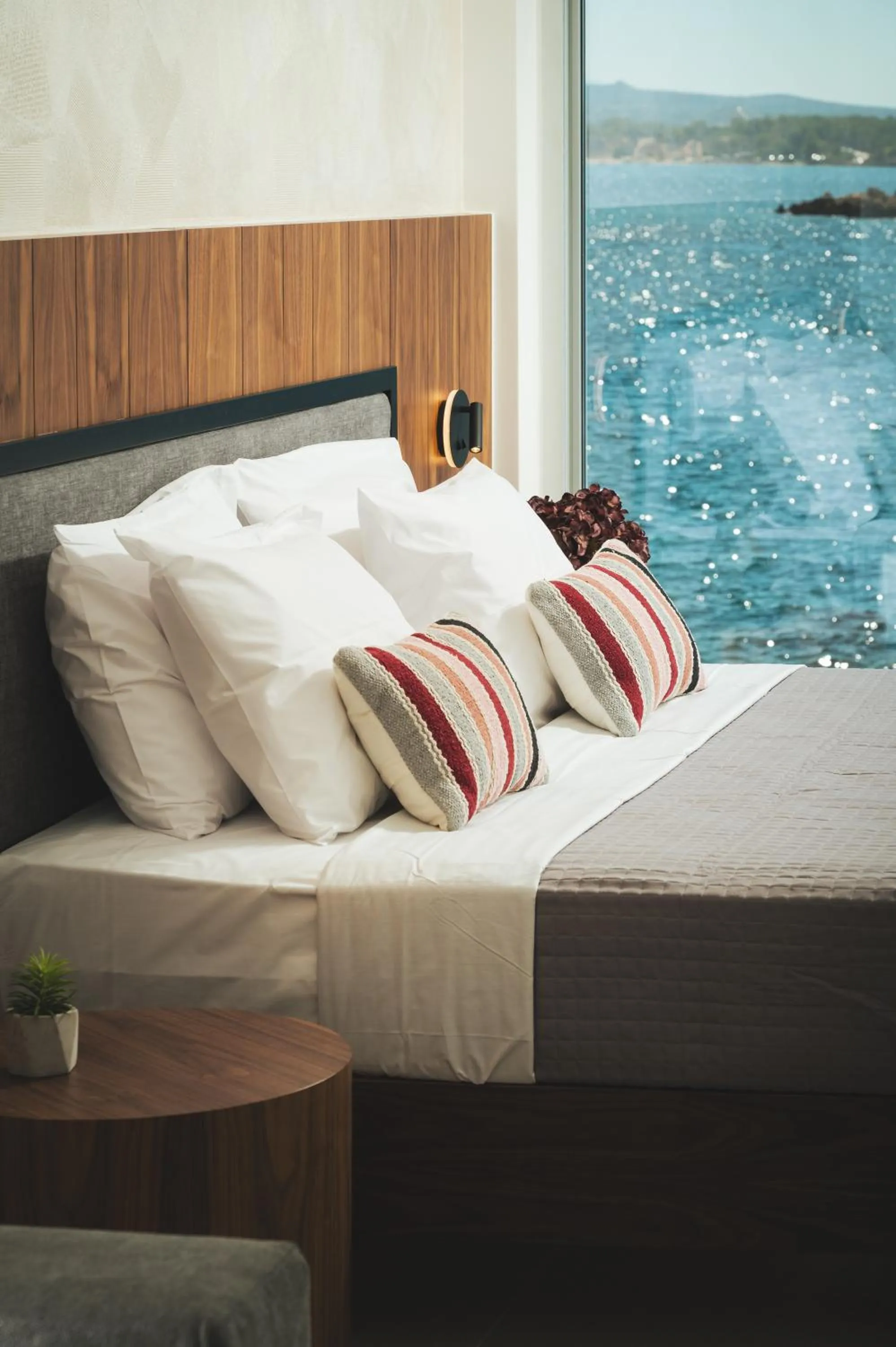 Bed in Elia Sea Suites
