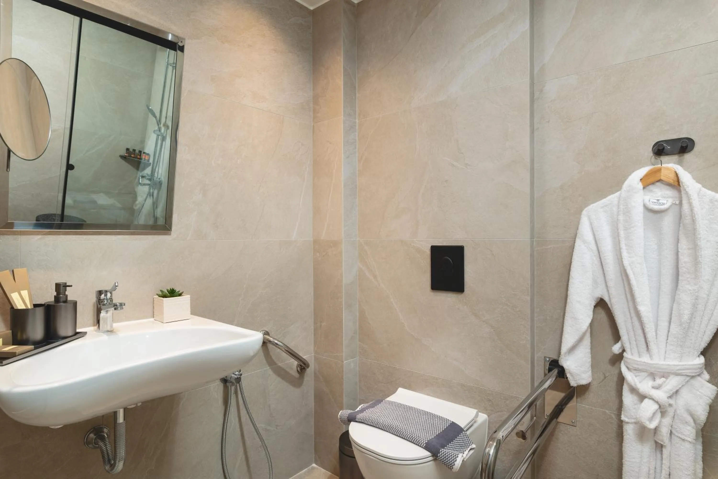 Bathroom in Elia Sea Suites