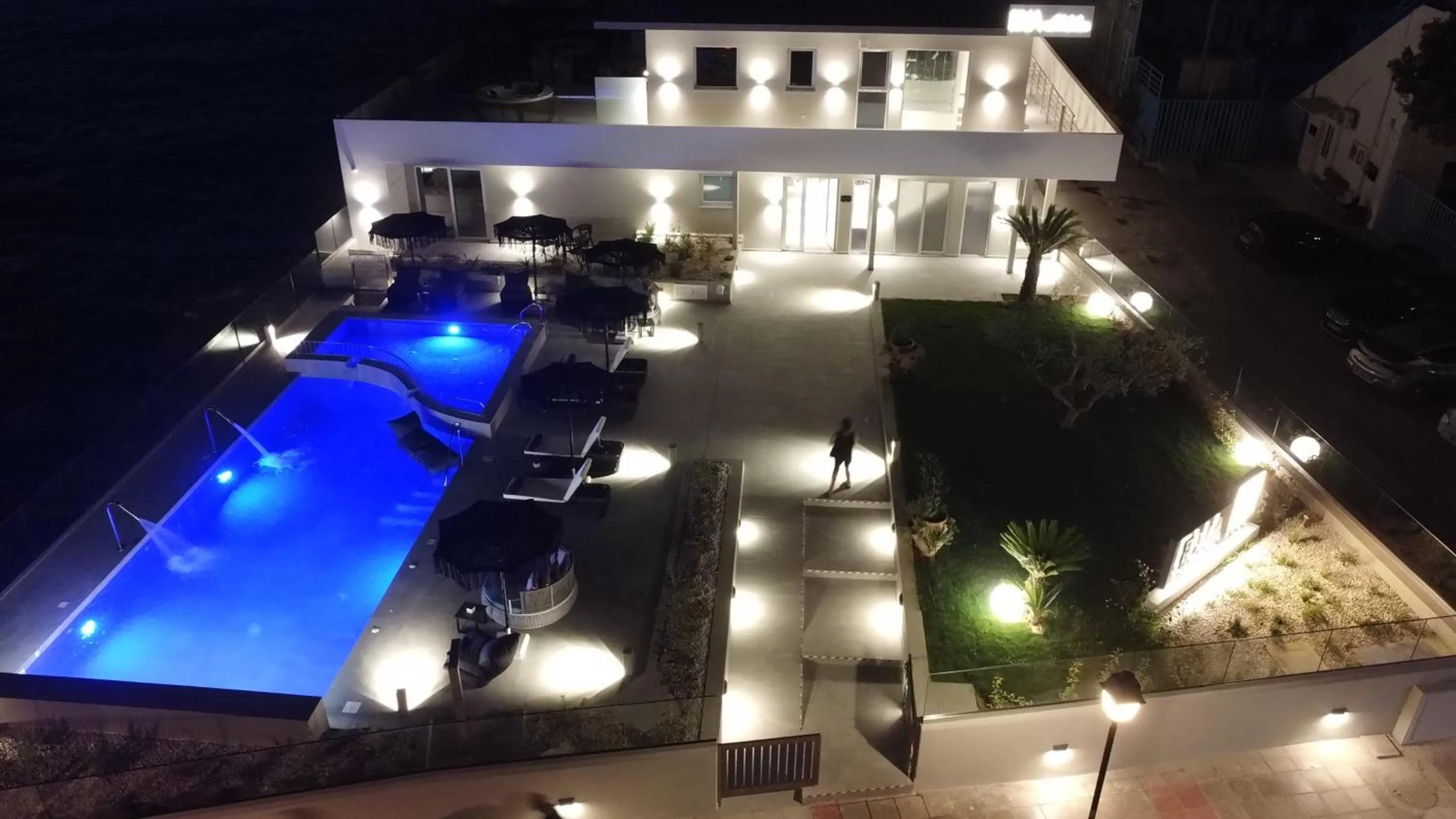 Facade/entrance in Elia Sea Suites