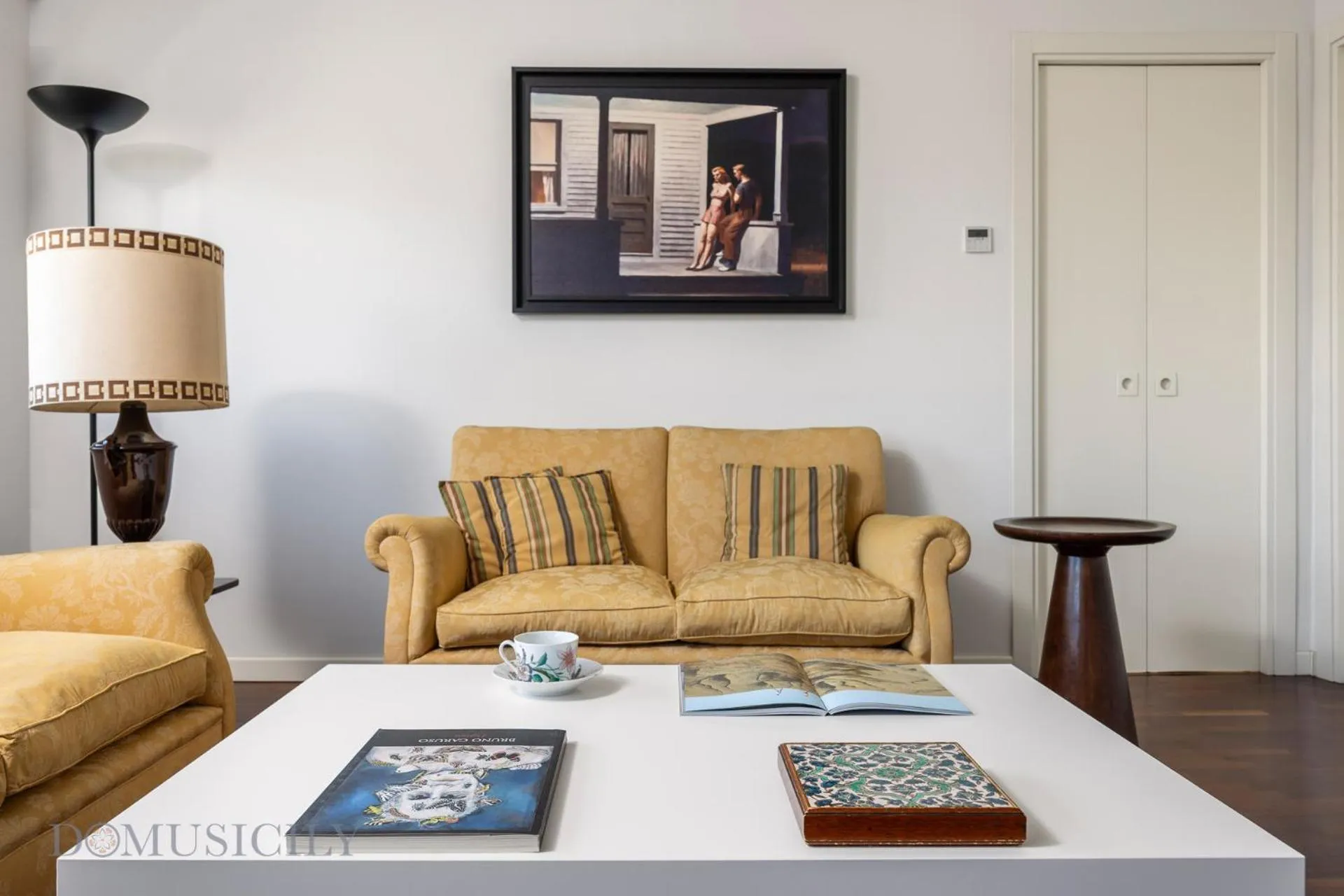 Edward Apartment by DomuSicily