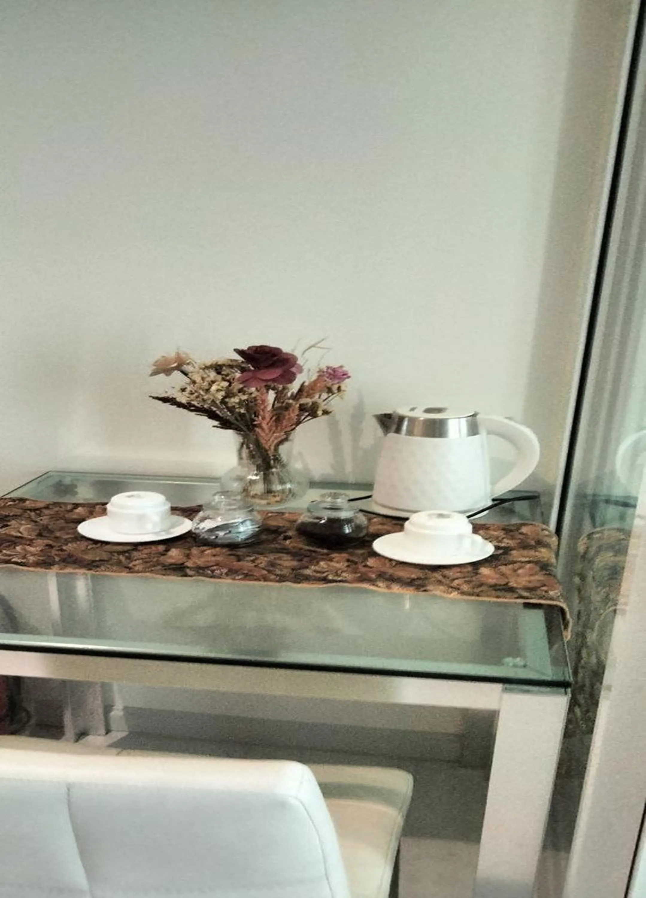 Coffee/tea facilities in Budget Suite Paranaque