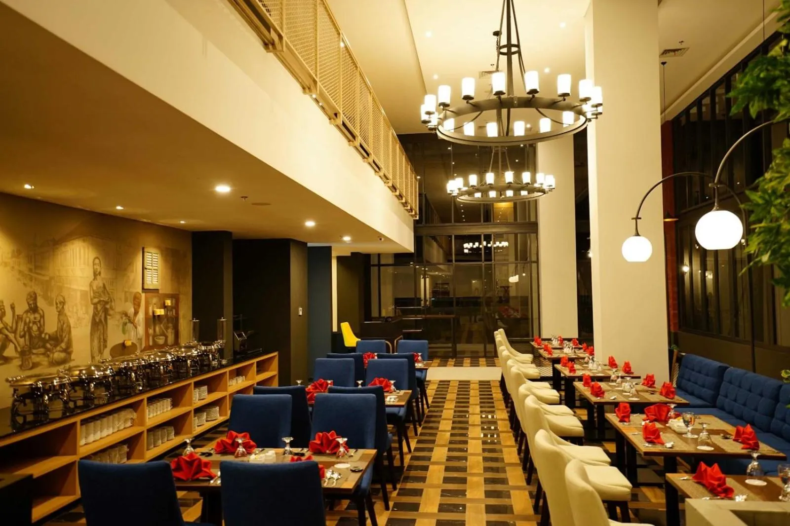 Restaurant/places to eat in Patra Malioboro Hotel