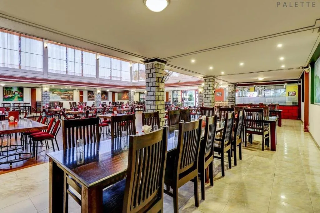 Restaurant/places to eat in Heritage Shelters Resort