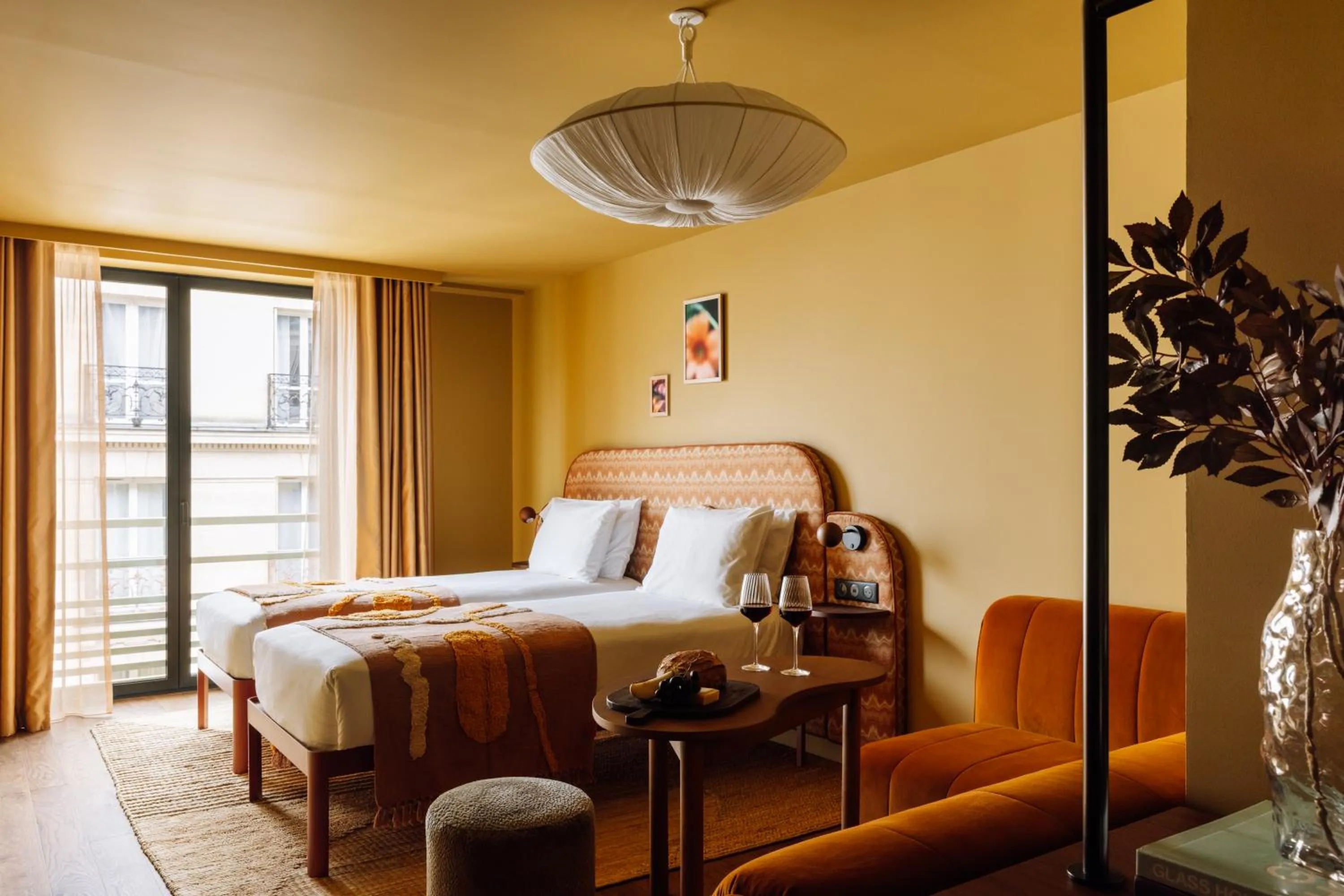 Locke Studio - Twin in Le Jardin de Verre by Locke