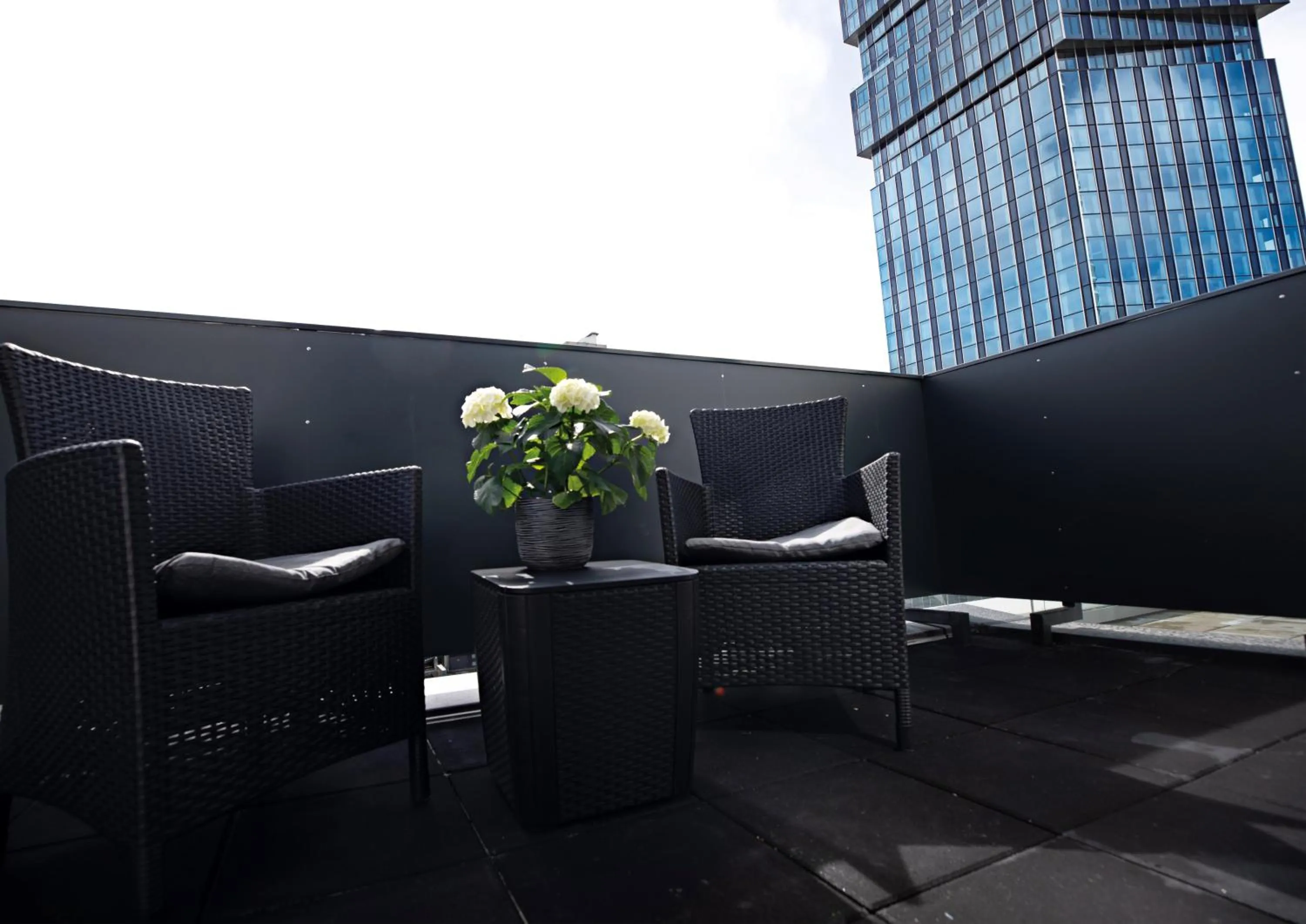 Balcony/Terrace in Skyline Hotel City Frankfurt