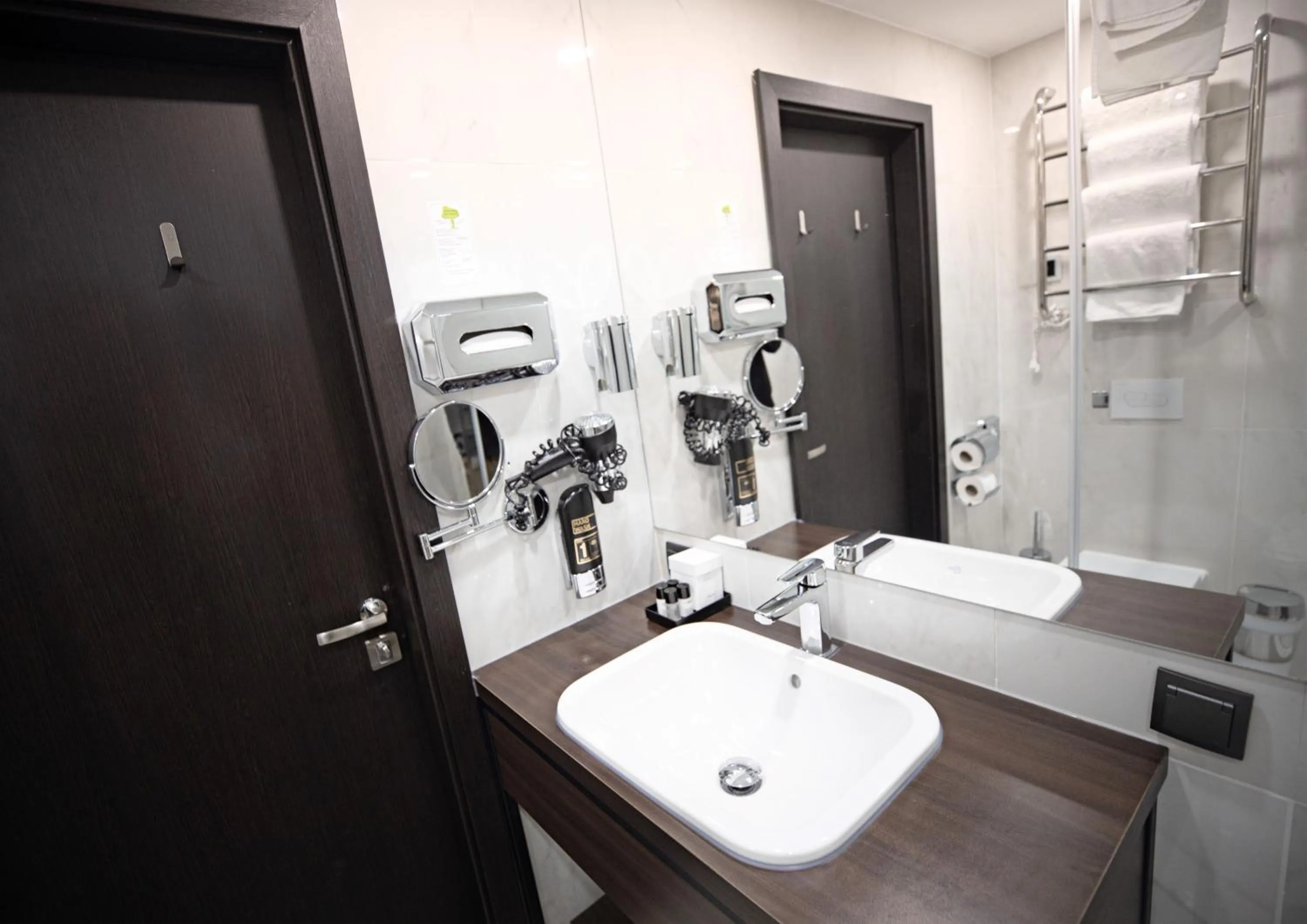 Bathroom in Skyline Hotel City Frankfurt