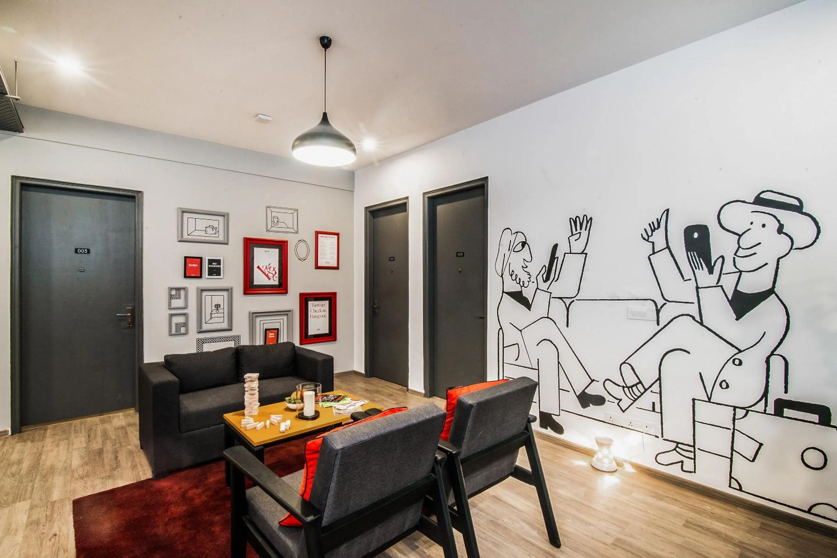 Lobby or reception in Super Townhouse Galleria Market Near Golf Course Road