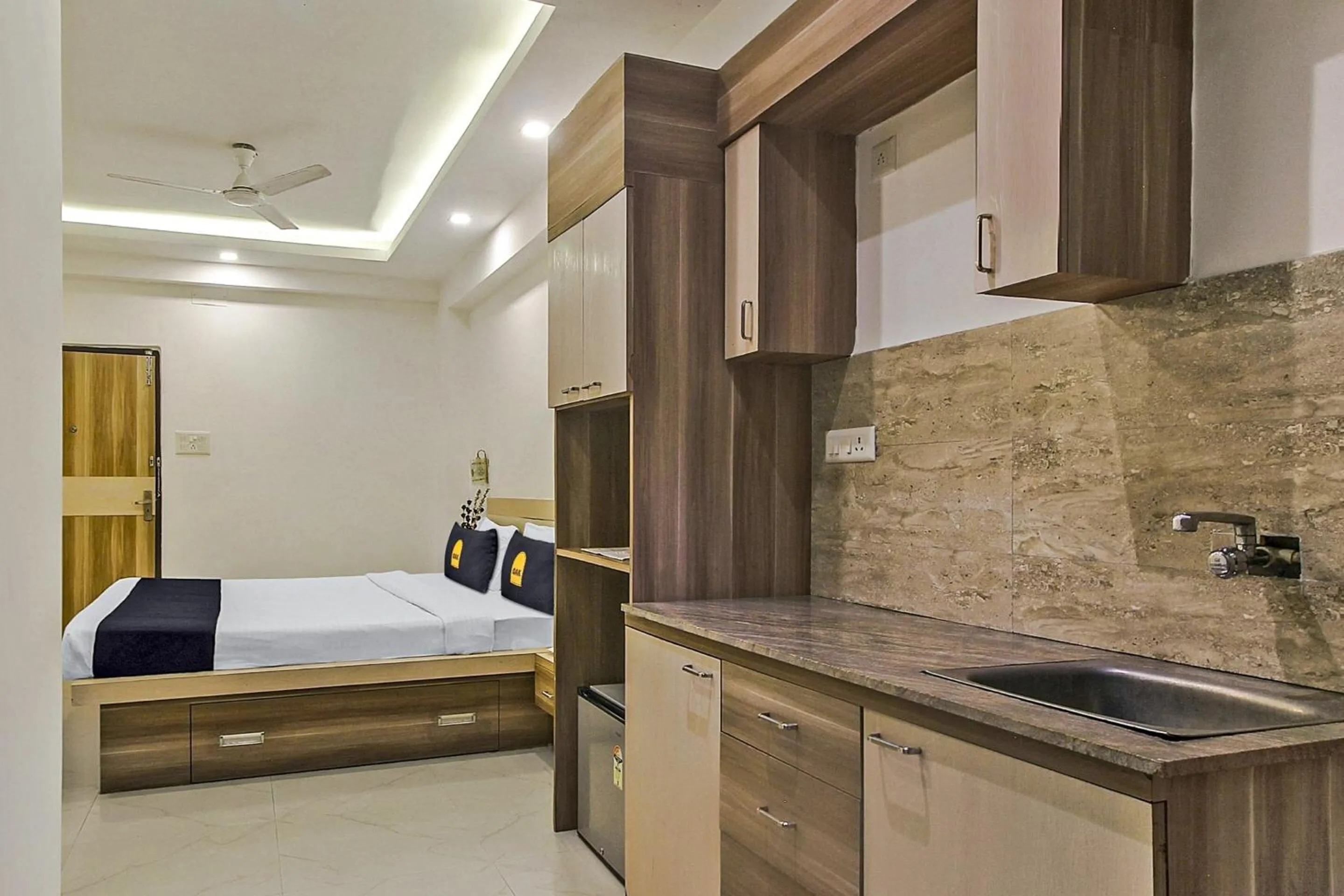 Bed in Super Townhouse OAK The Platinum Studio