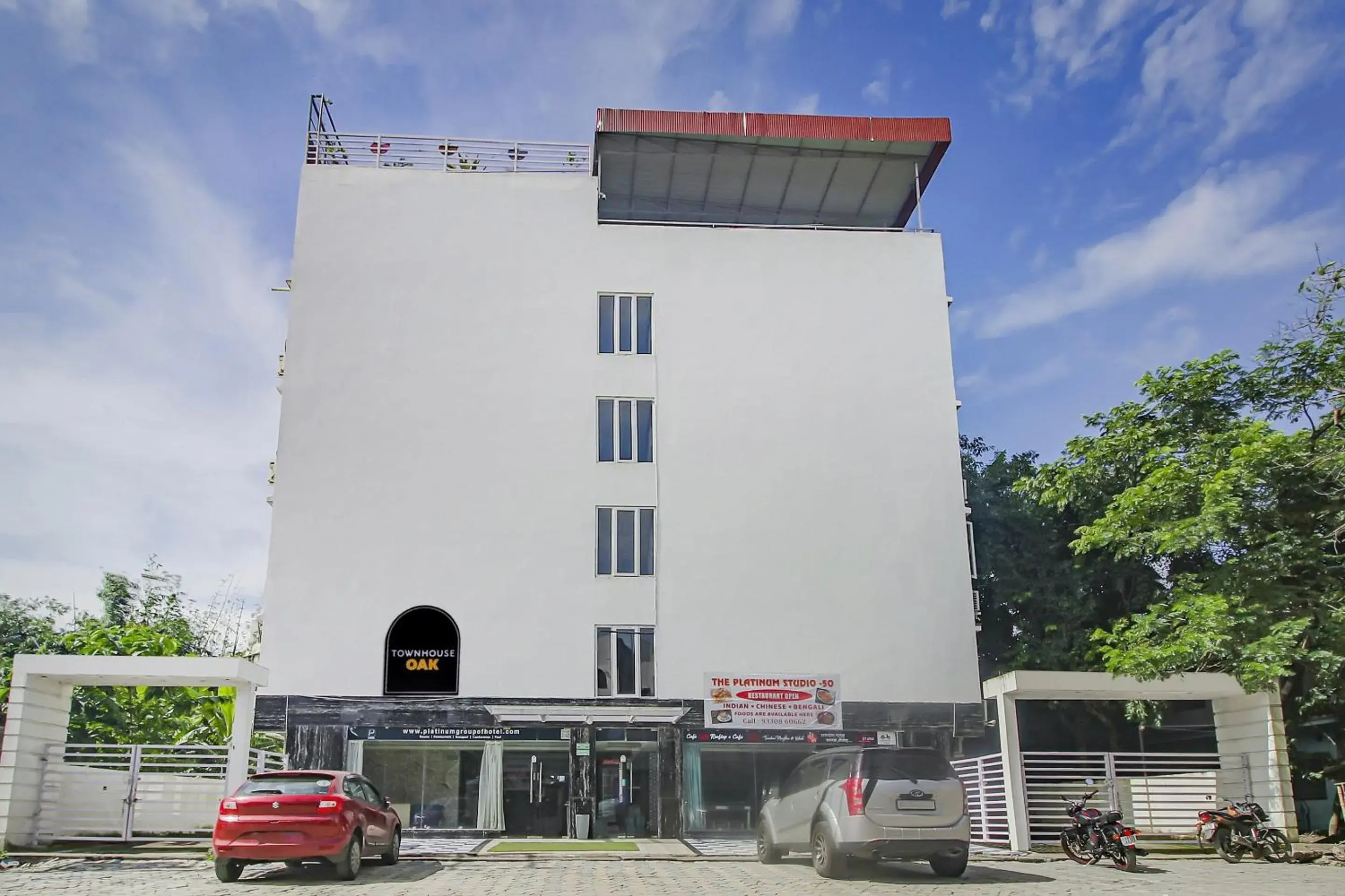 Super Townhouse OAK The Platinum Studio Super Townhouse OAK The Platinum Studio