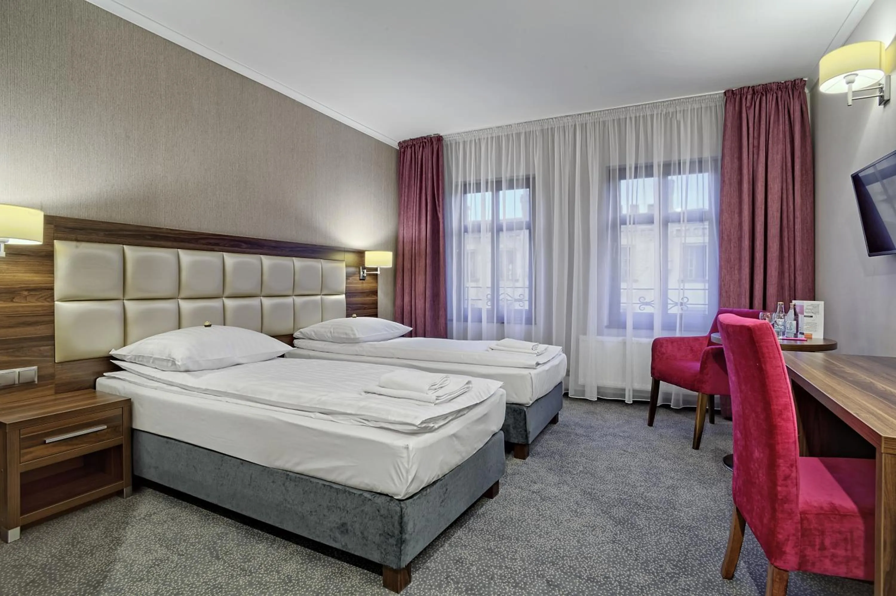 Photo of the whole room, Bed in Hotel Kamieniczka