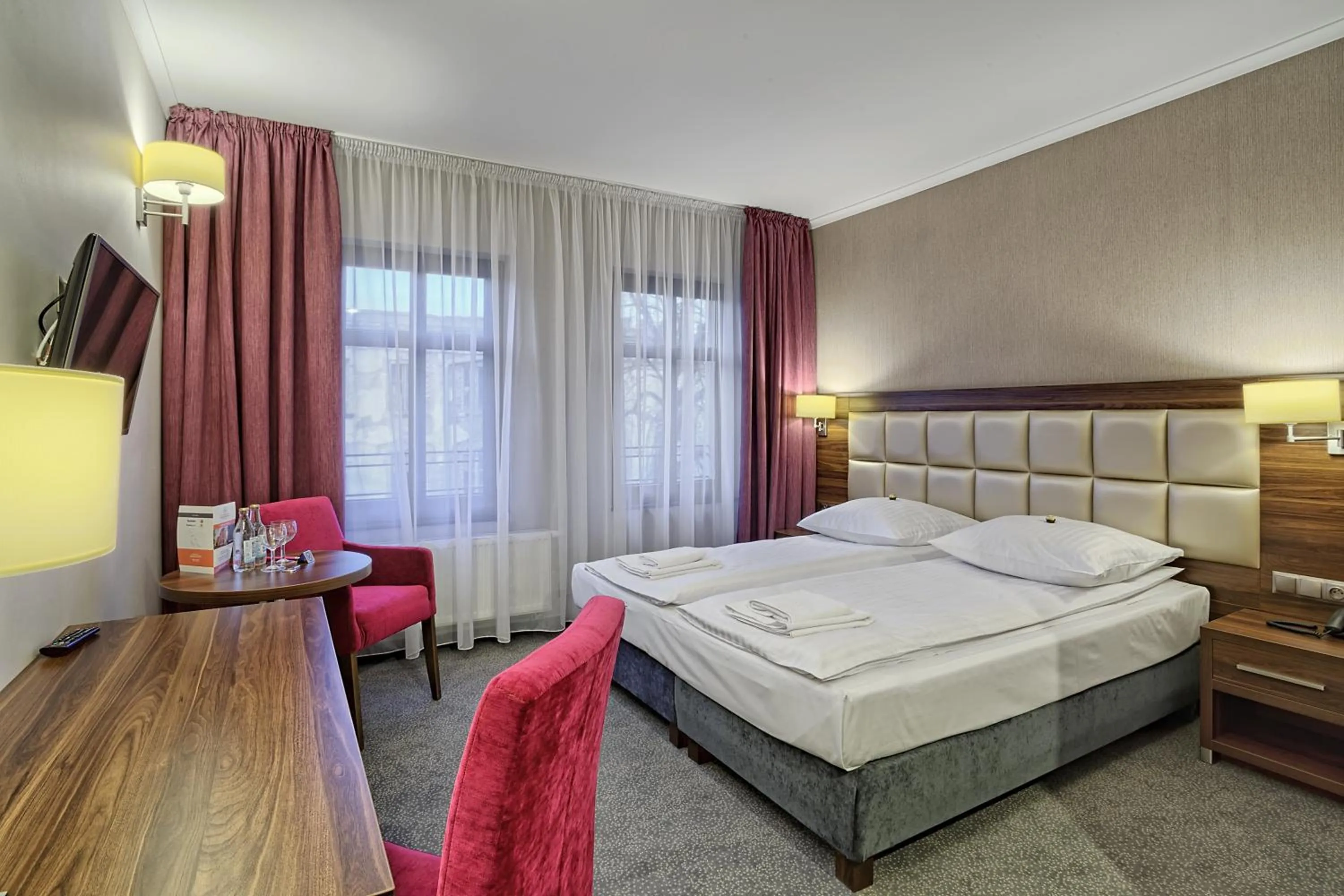 Photo of the whole room, Bed in Hotel Kamieniczka