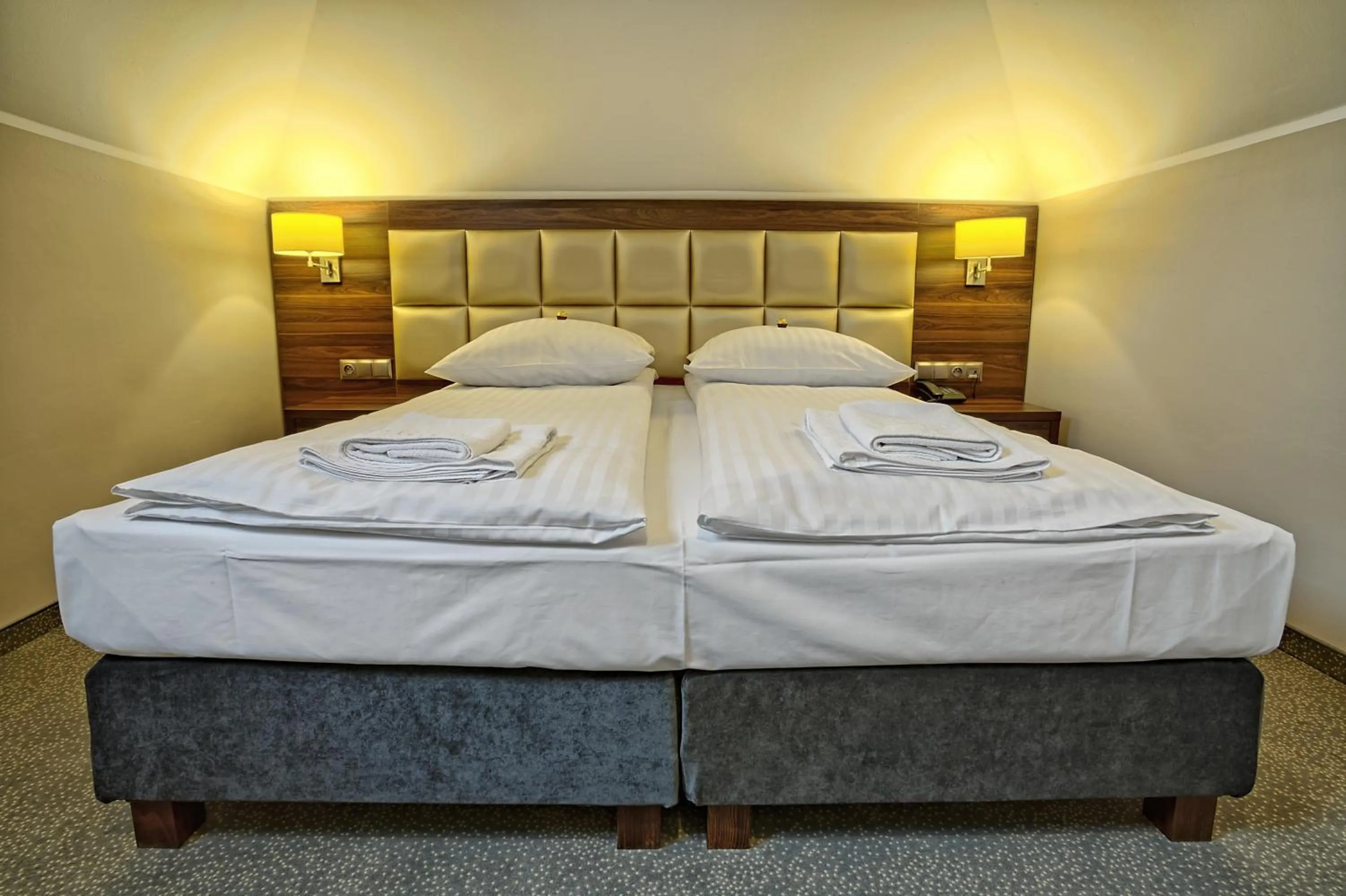 Bed in Hotel Kamieniczka