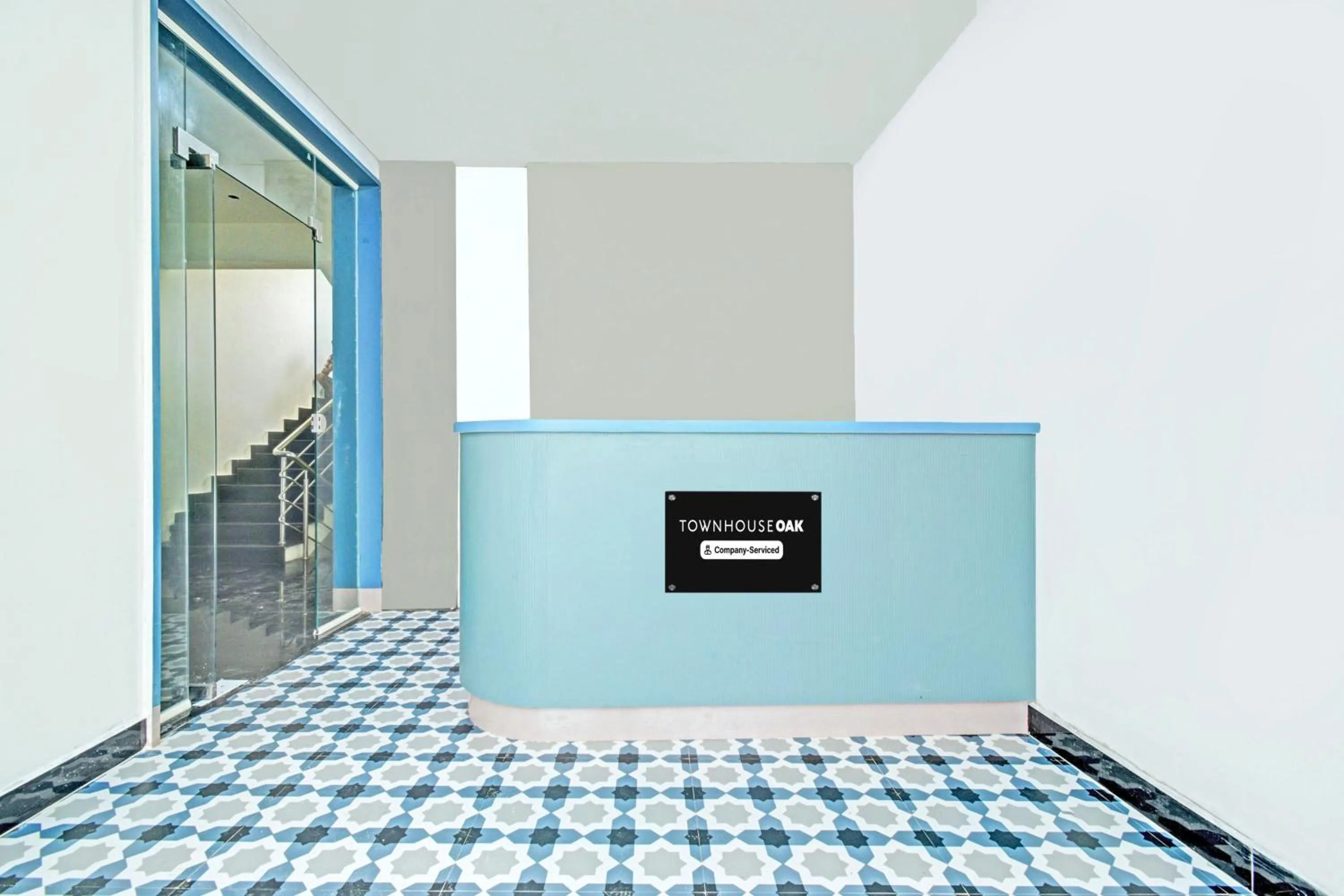 Lobby or reception in Super Townhouse Oak Kompally