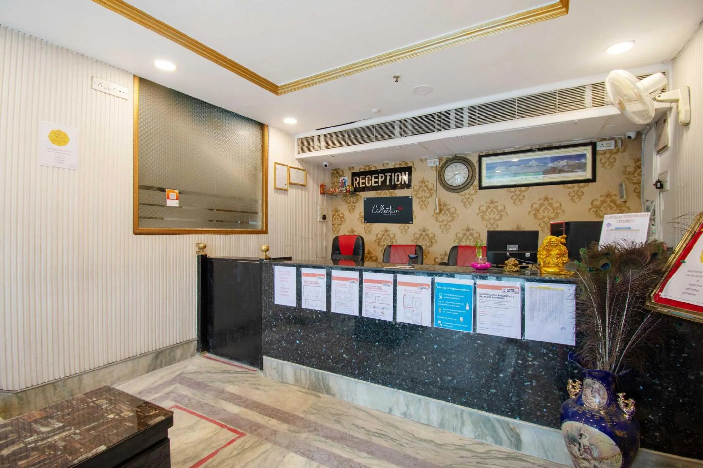 Lobby or reception in Collection O Raj Darbar Near City Centre