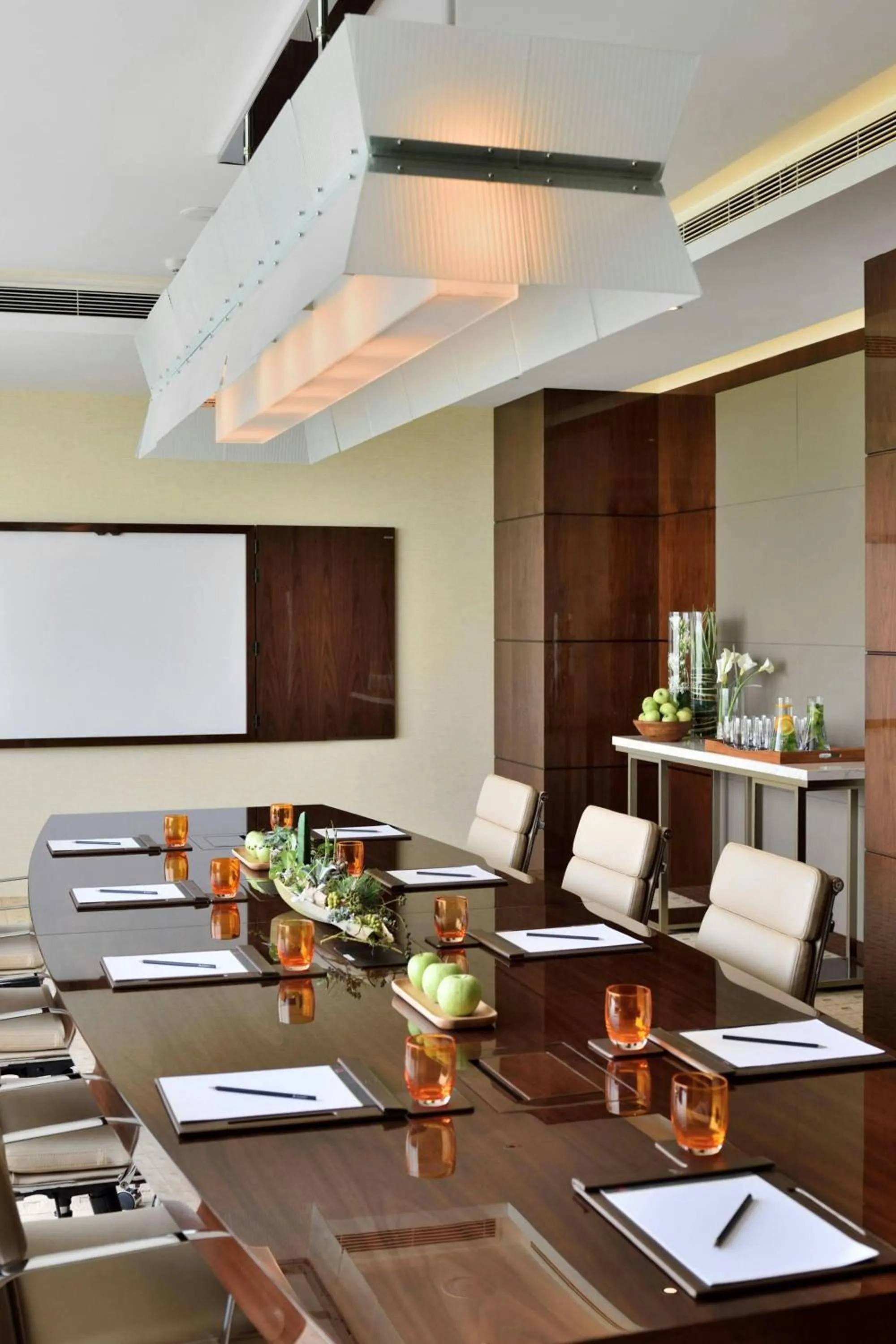 Meeting/conference room in Kochi Marriott Hotel