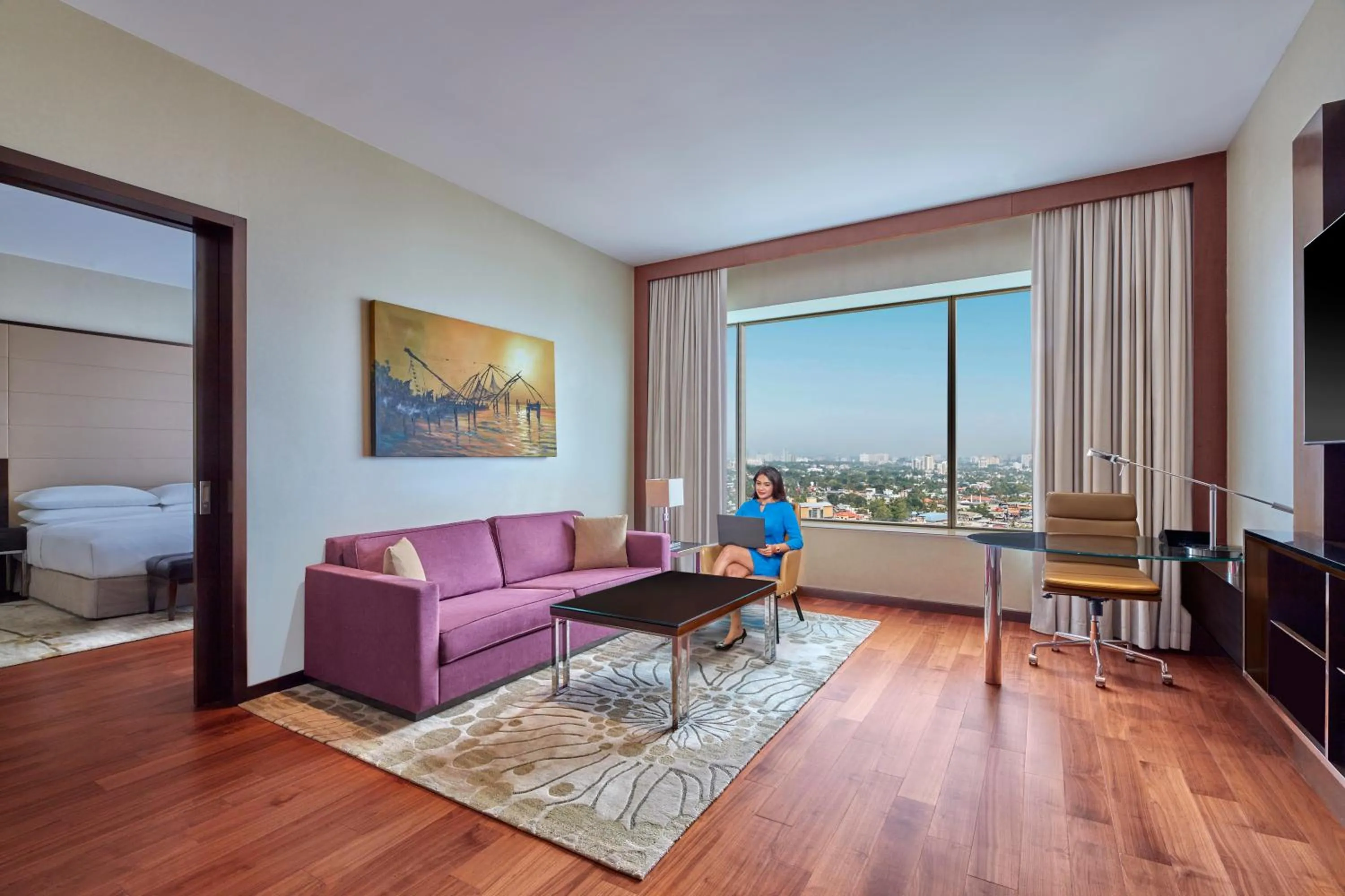 Bed in Kochi Marriott Hotel