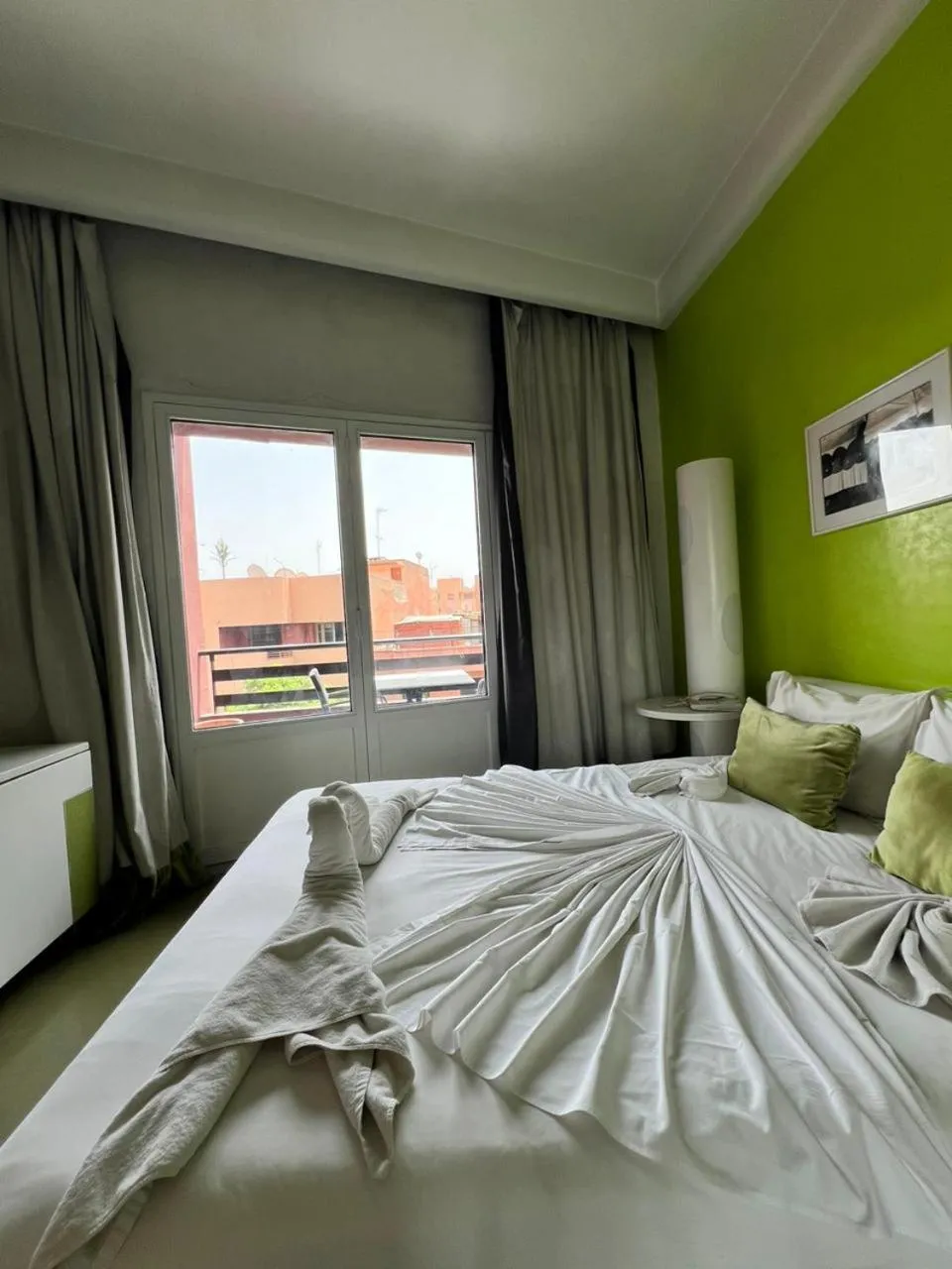 Bed in La Renaissance hôtel Marrakech