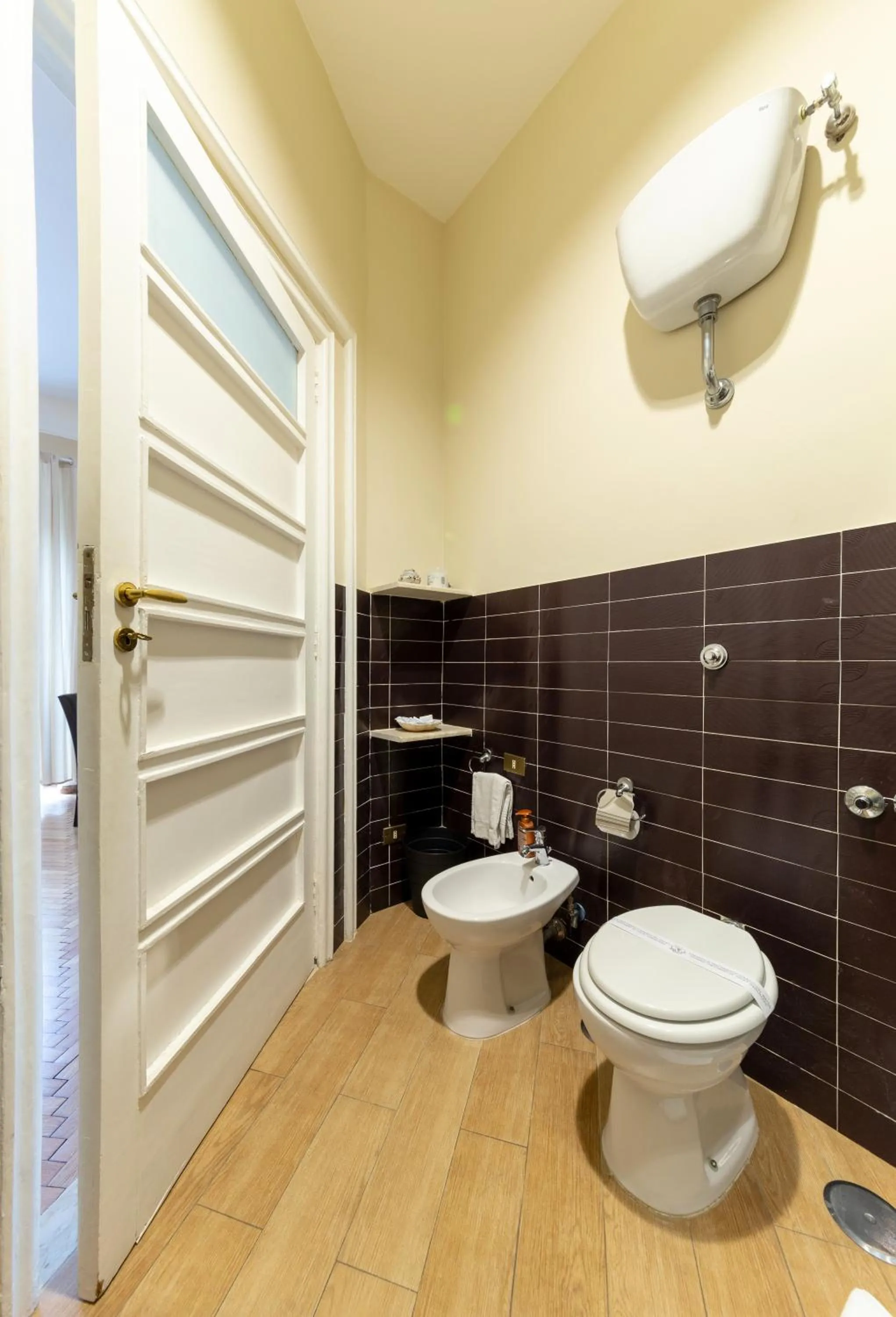 Toilet in Il Ventre Di Napoli " Costantinopoli"