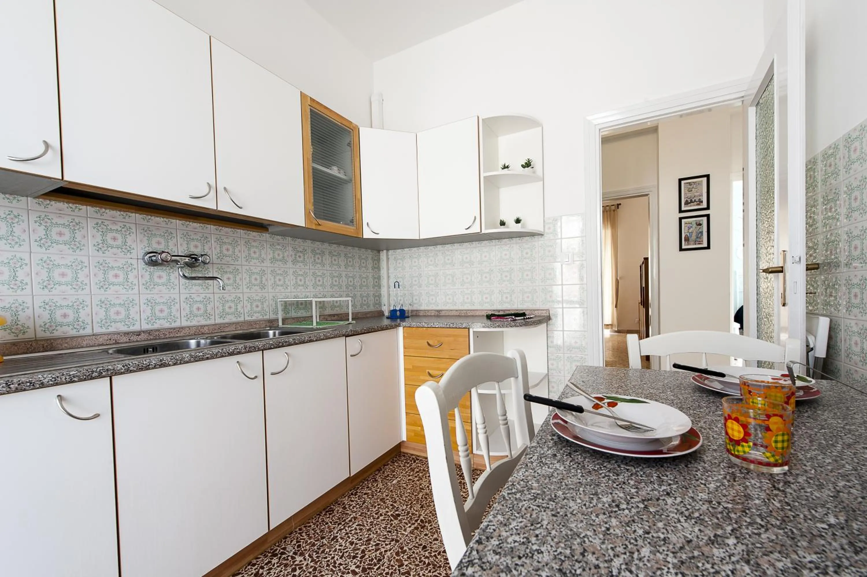 Kitchen or kitchenette in Casa Vacanze Circe
