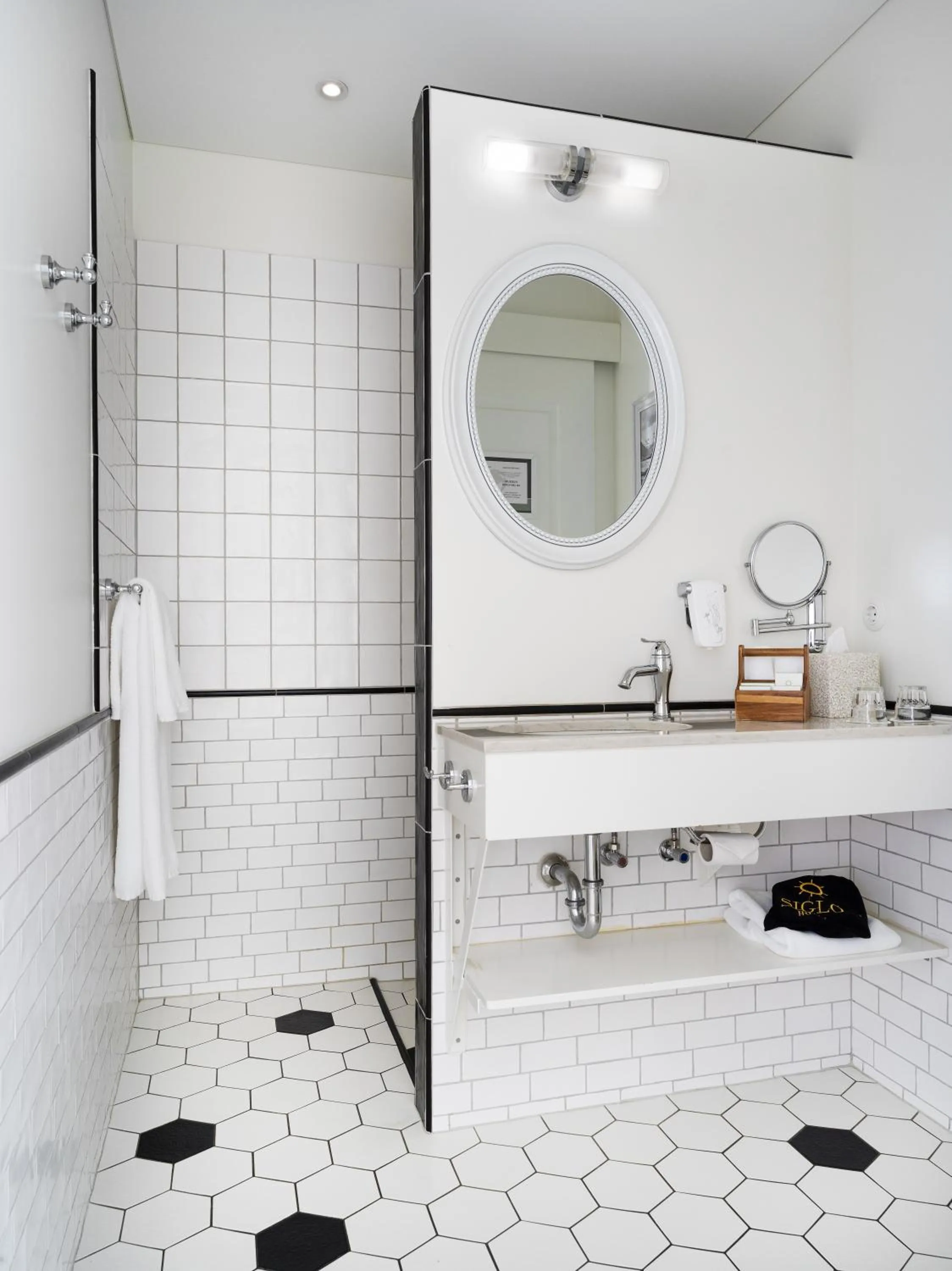 Deluxe Double or Twin Room in Siglo Hotel by Keahotels