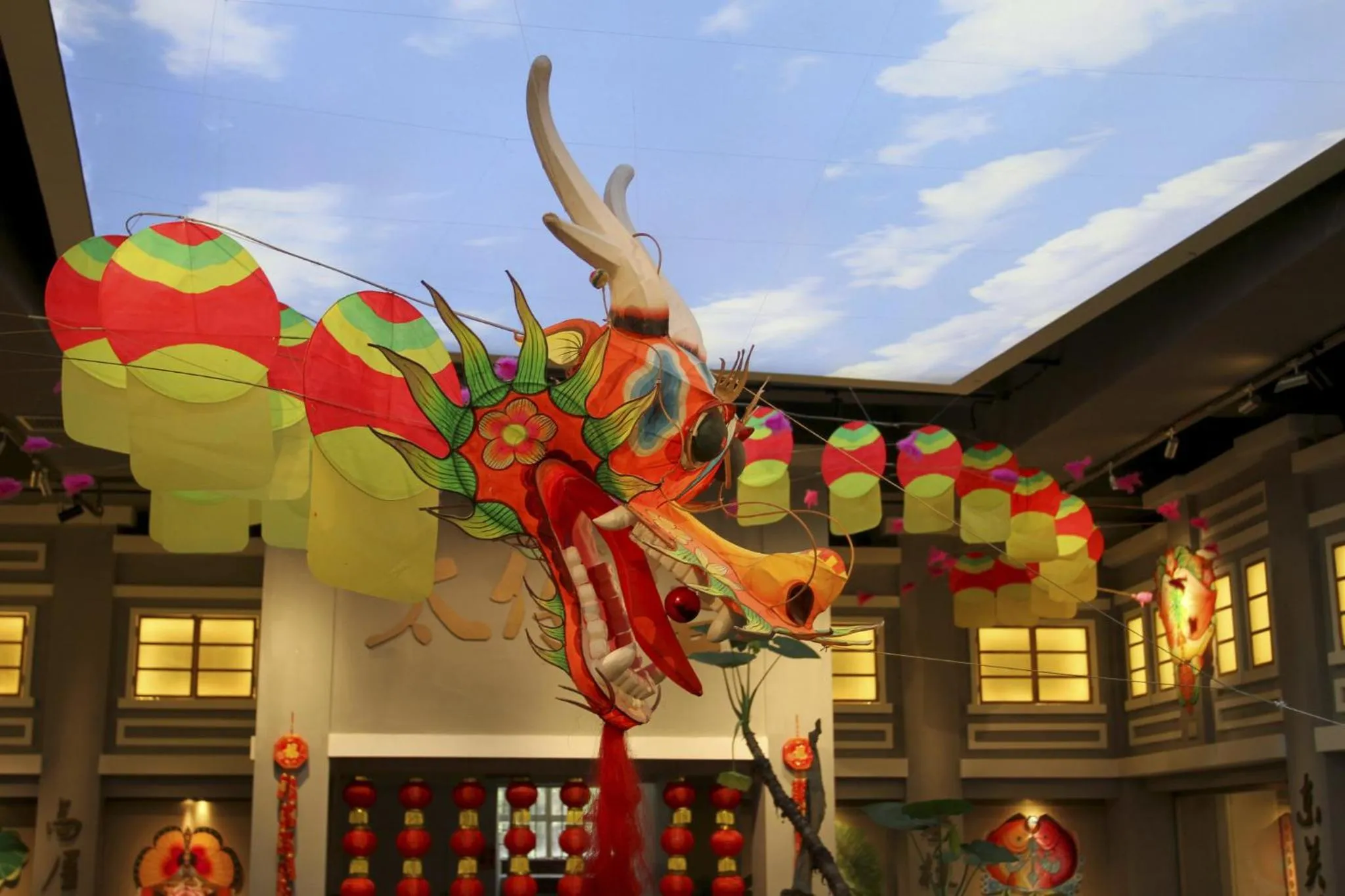 Nearby landmark in HUALUXE Yangjiang City Center