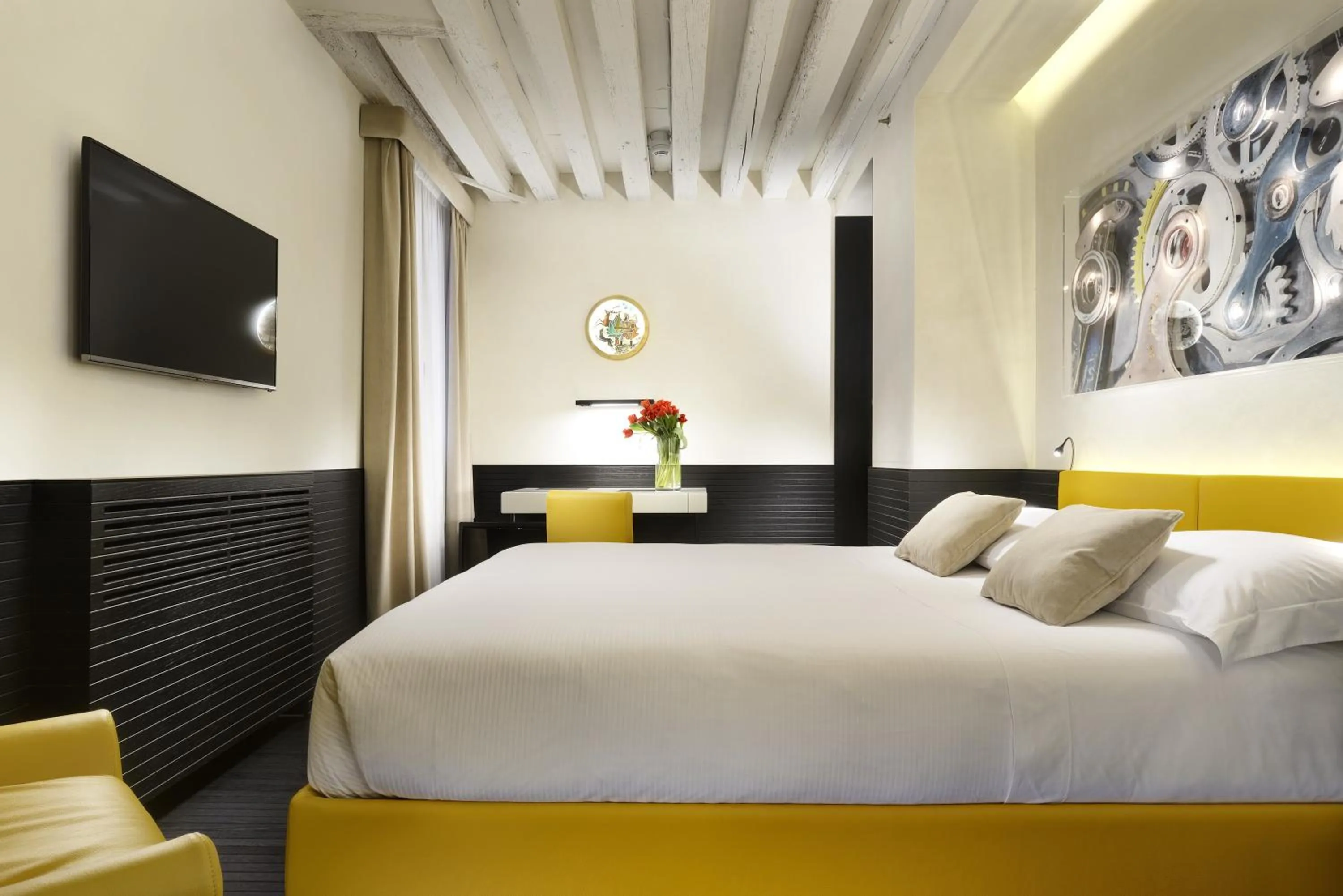 Bed in Hotel L'Orologio Venezia - WTB Hotels
