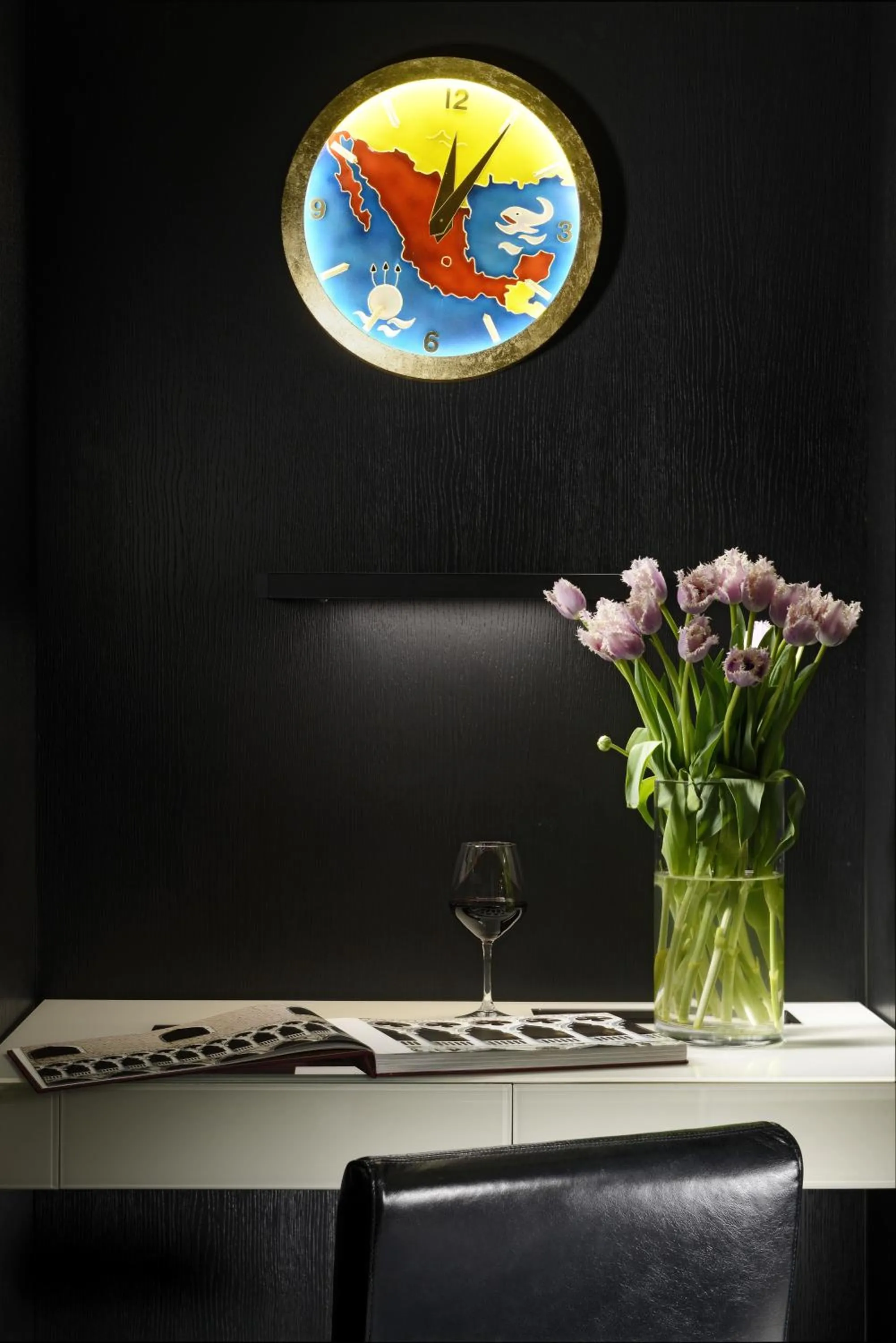 Library in Hotel L'Orologio Venezia - WTB Hotels