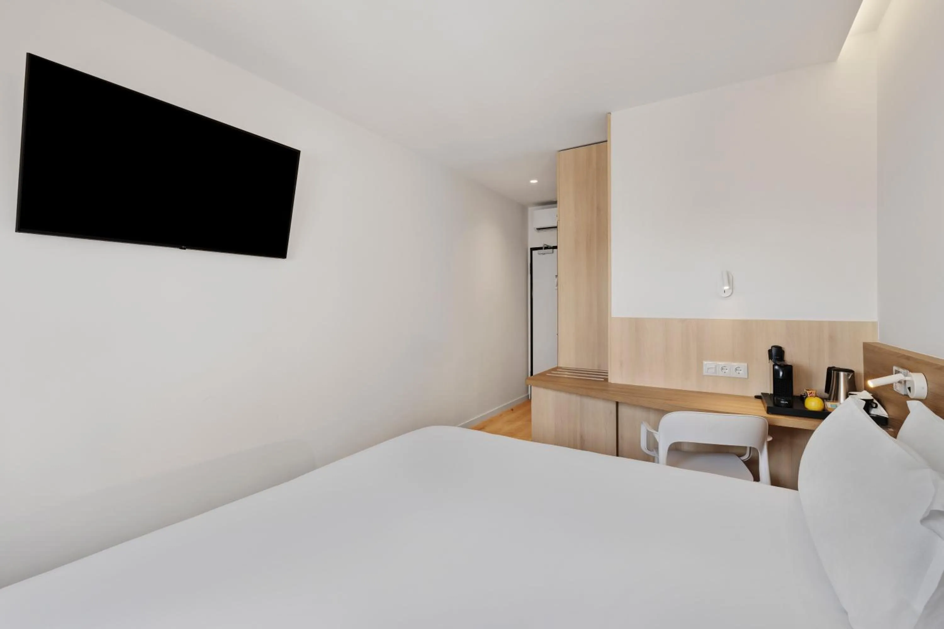 Bed in B&B HOTEL Viana do Castelo