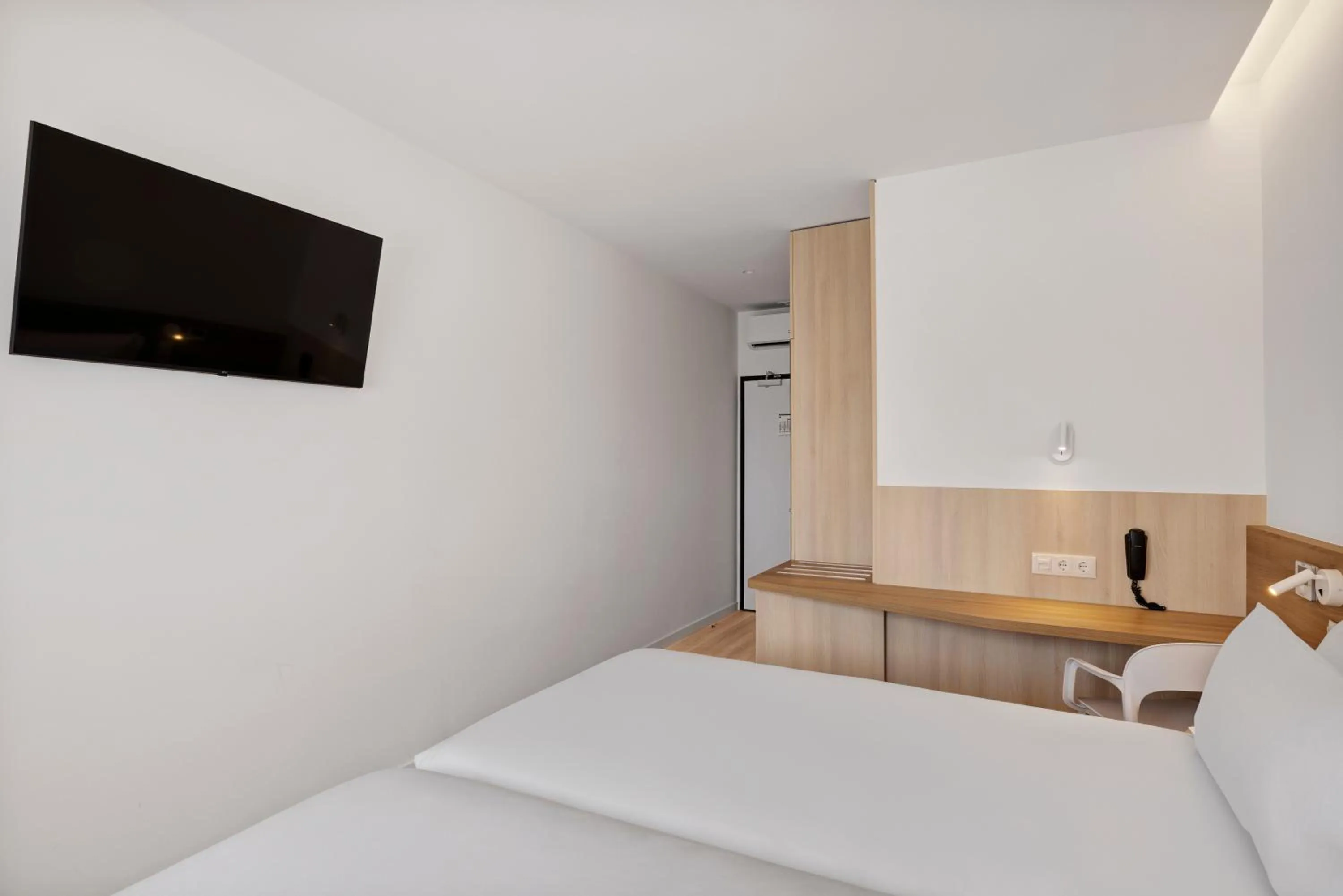 Bed in B&B HOTEL Viana do Castelo