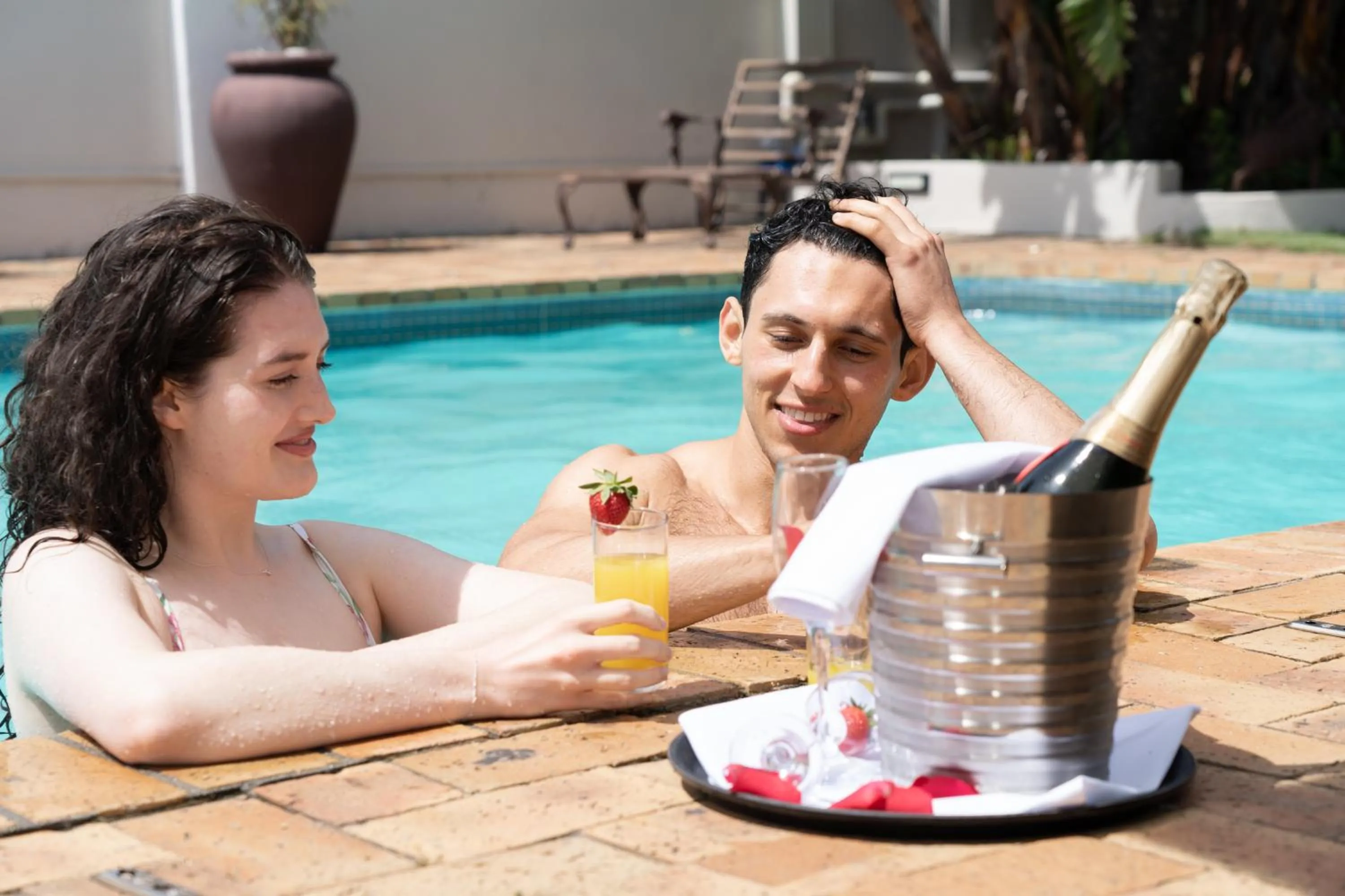 Swimming pool in Woodbridge Lodge